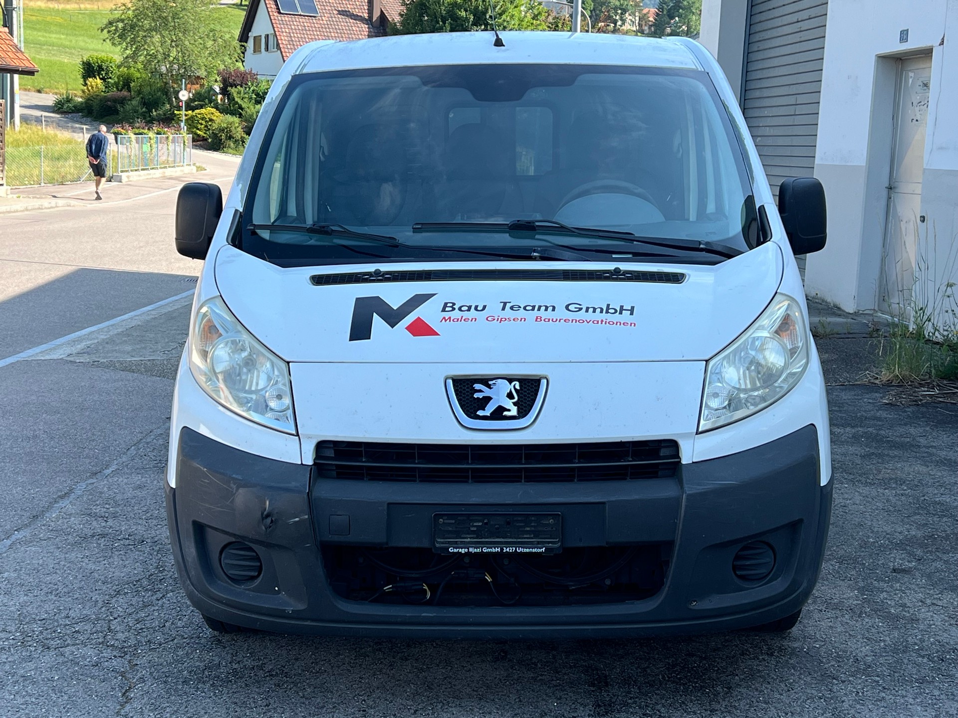 PEUGEOT Expert 2.0 HDi 229 L2H1-image-1
