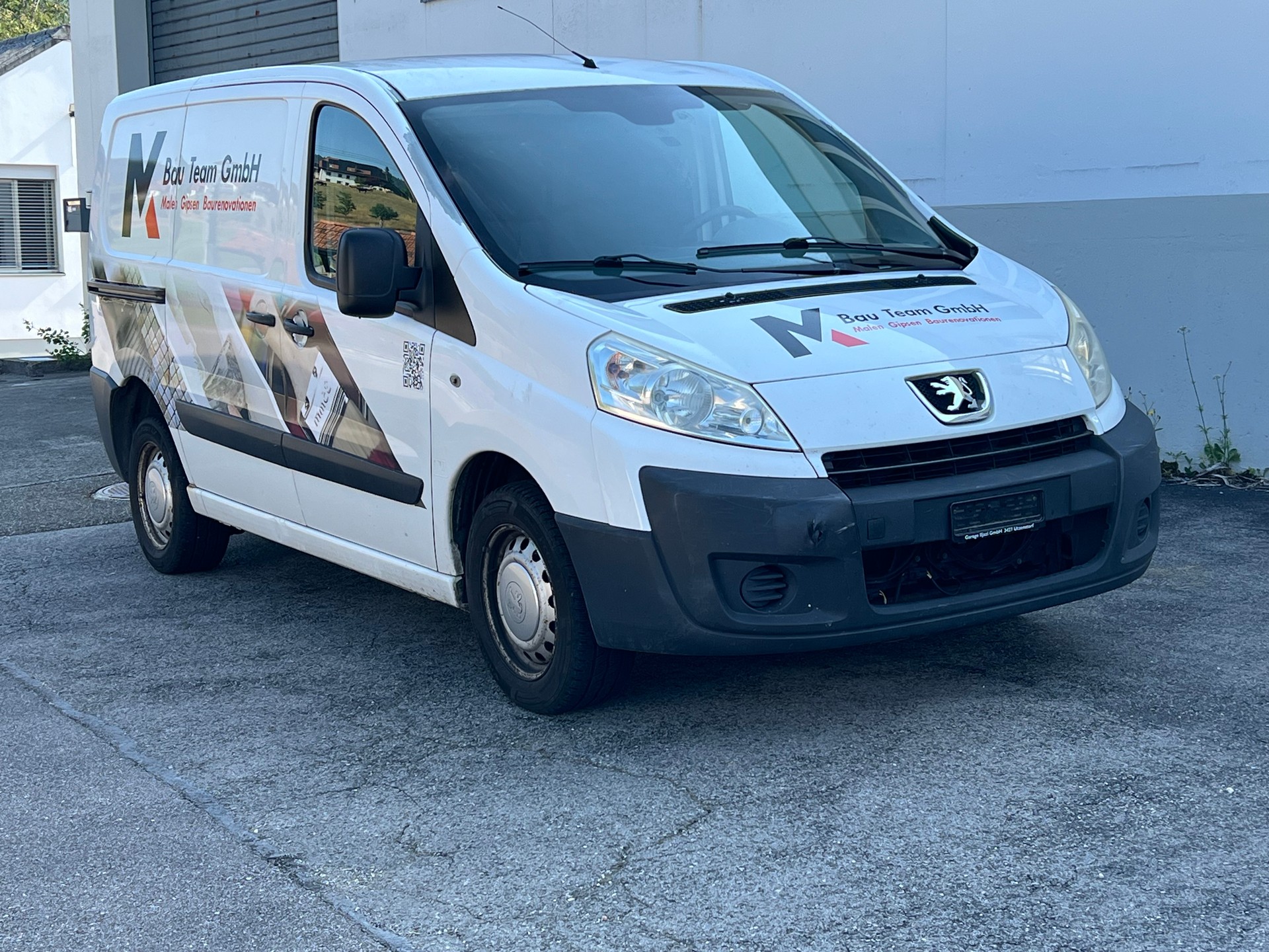 PEUGEOT Expert 2.0 HDi 229 L2H1-image-2