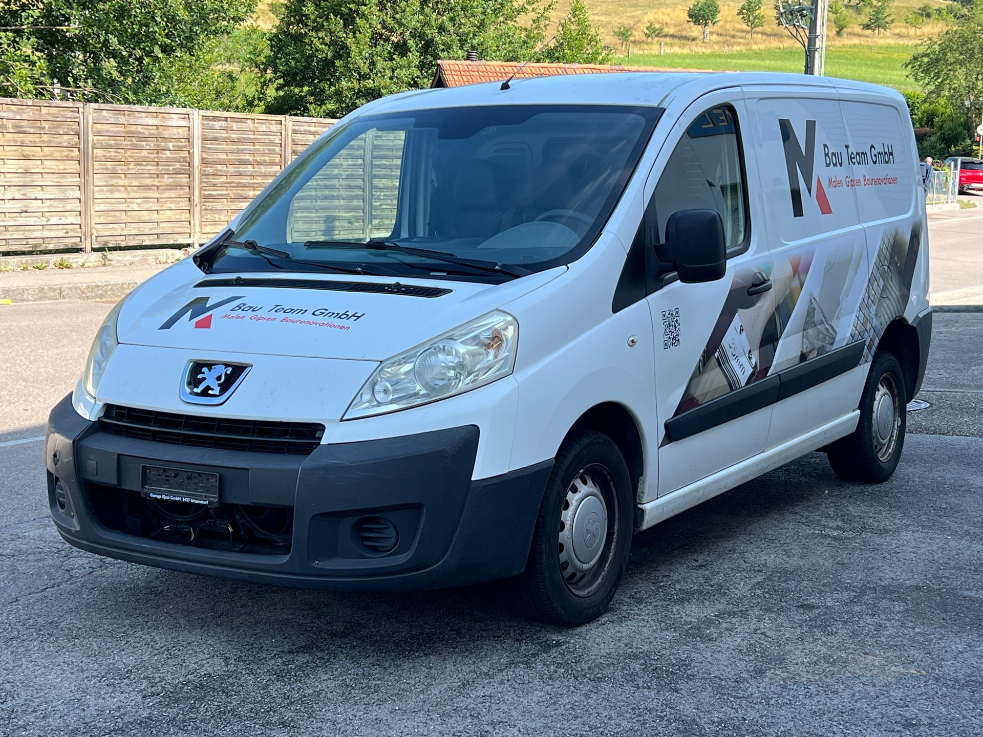 PEUGEOT Expert 2.0 HDi 229 L2H1-image-0