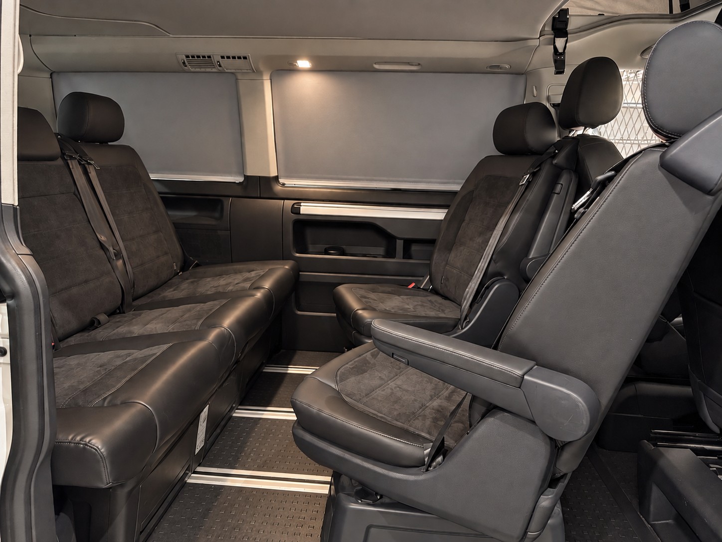 VW T6 California 2.0 Bi-TDI Beach Bulli Edition 4Motion DSG-image-8