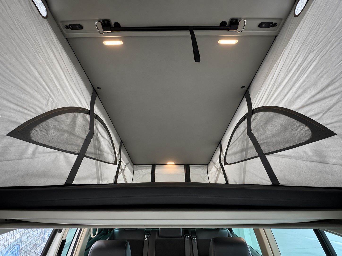 VW T6 California 2.0 Bi-TDI Beach Bulli Edition 4Motion DSG-image-13