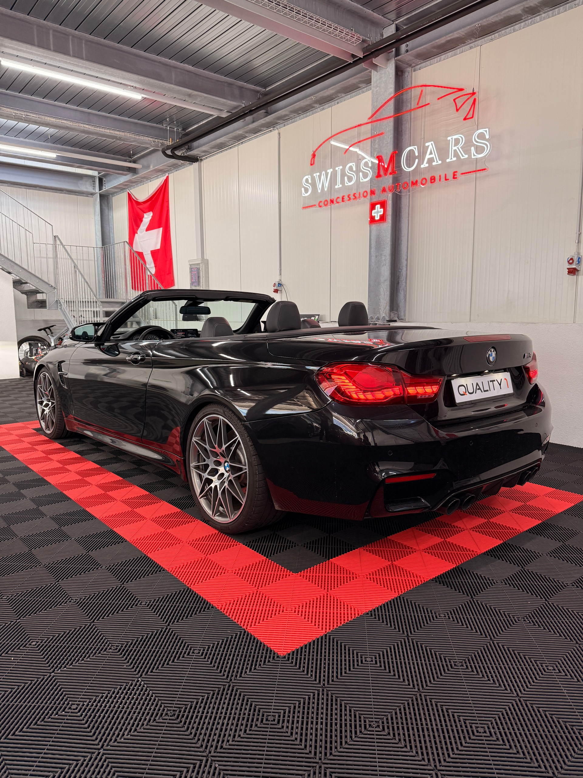 BMW M4 Cabriolet DKG-image-7