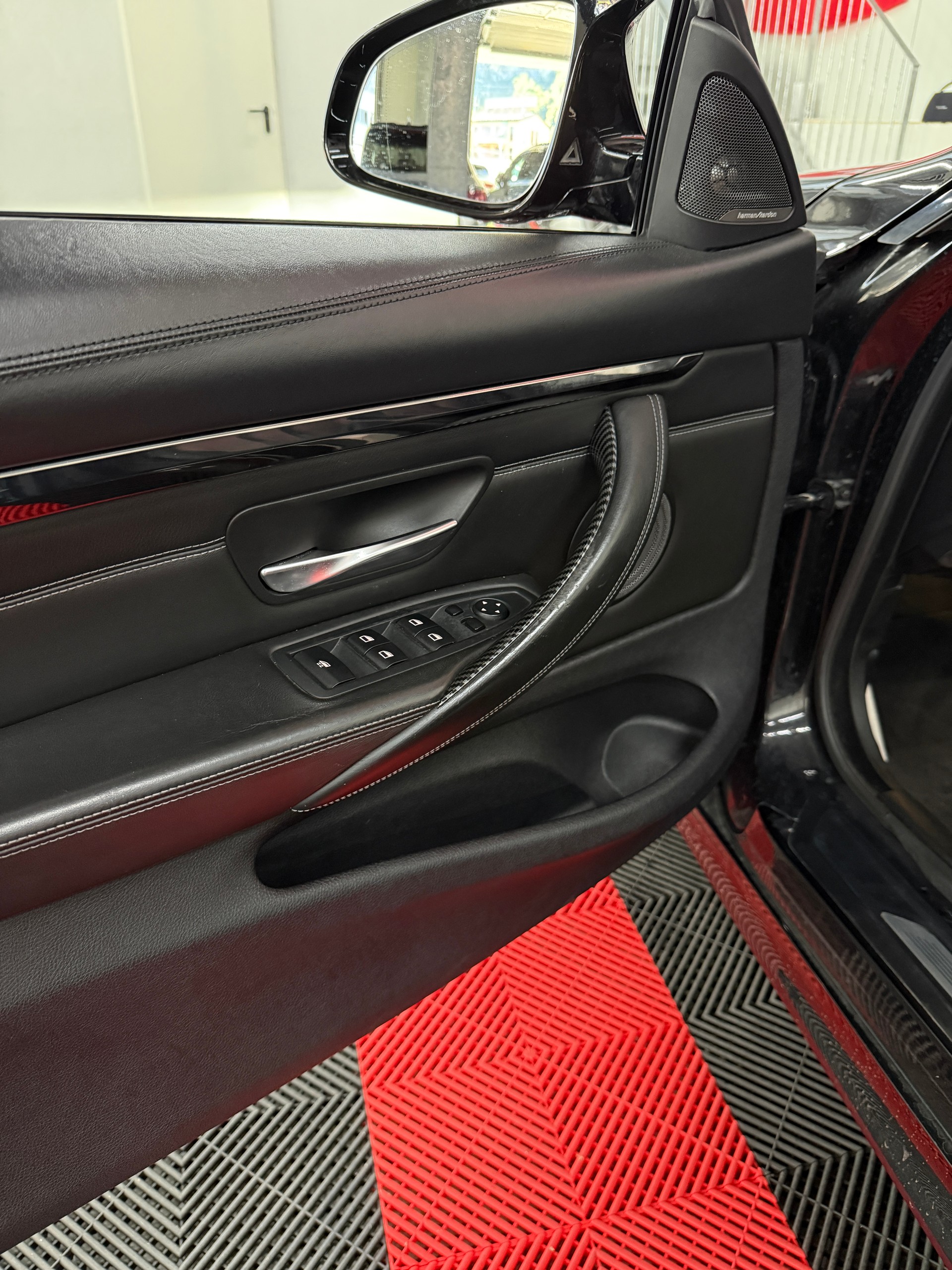 BMW M4 Cabriolet DKG-image-19