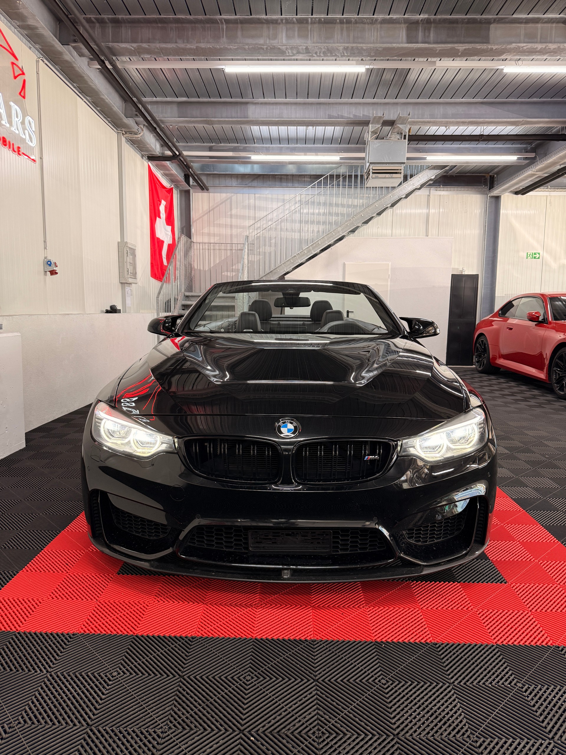 BMW M4 Cabriolet DKG-image-1