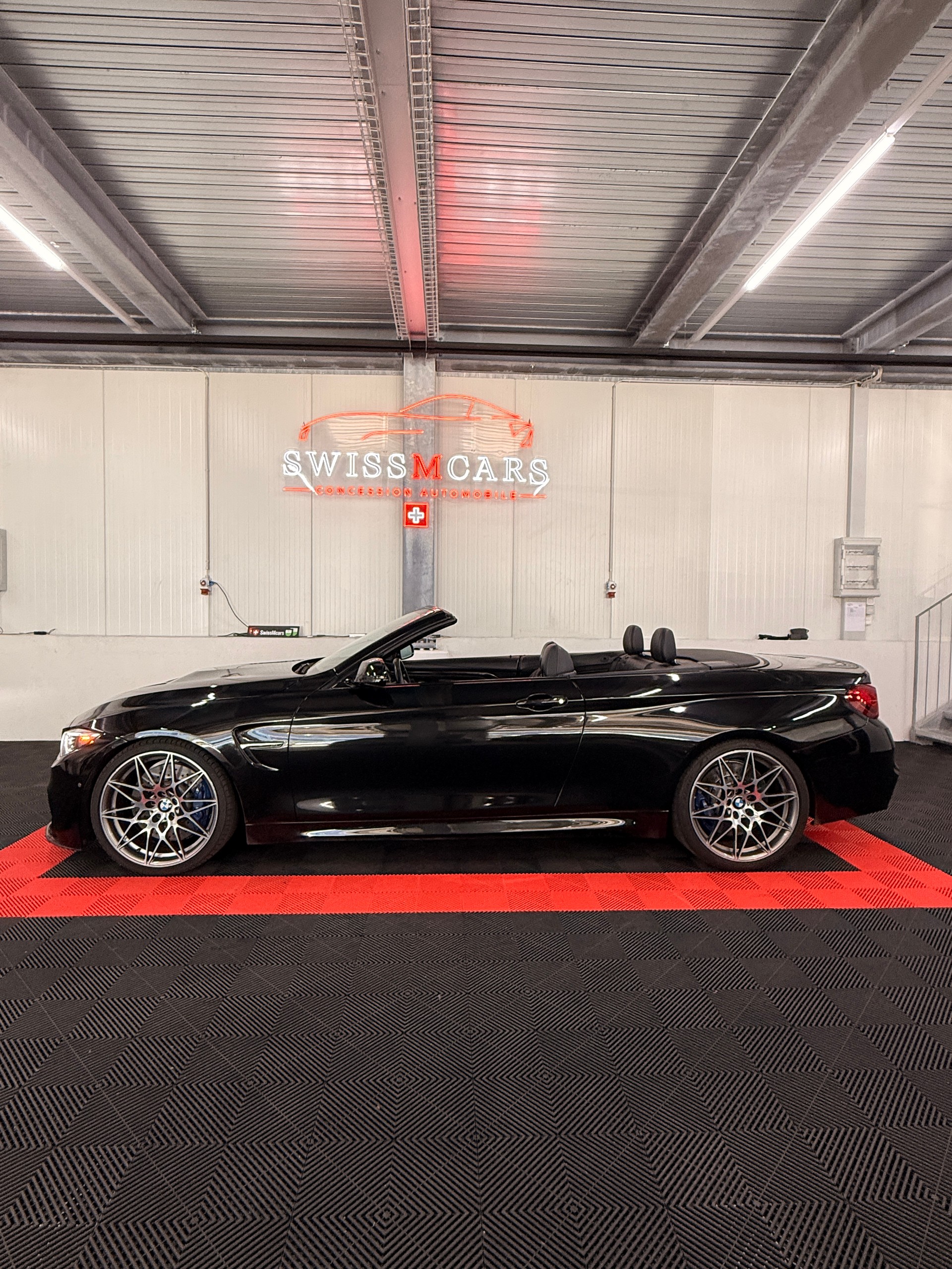BMW M4 Cabriolet DKG-image-4