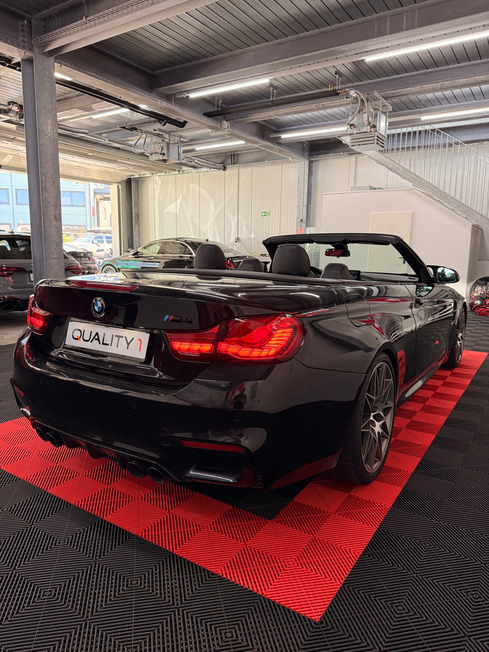 BMW M4 Cabriolet DKG-image-10