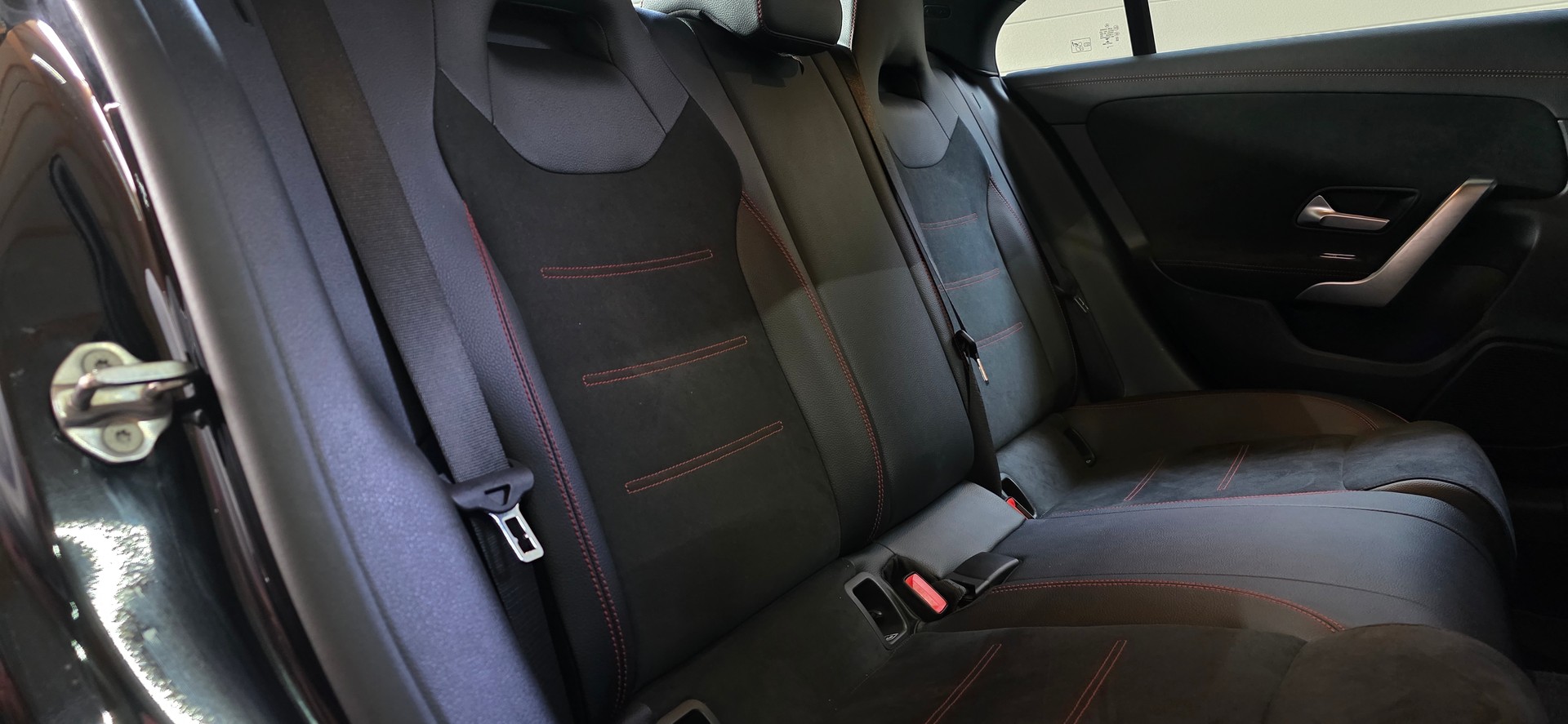 MERCEDES-BENZ CLA 250 e AMG Line 8G-DCT *Sitzheizung*Aktiver Spurhalteassistent*Aktiver Bremsassistent*Rückfahrkamera*Ambientebeleuchtung*-image-26