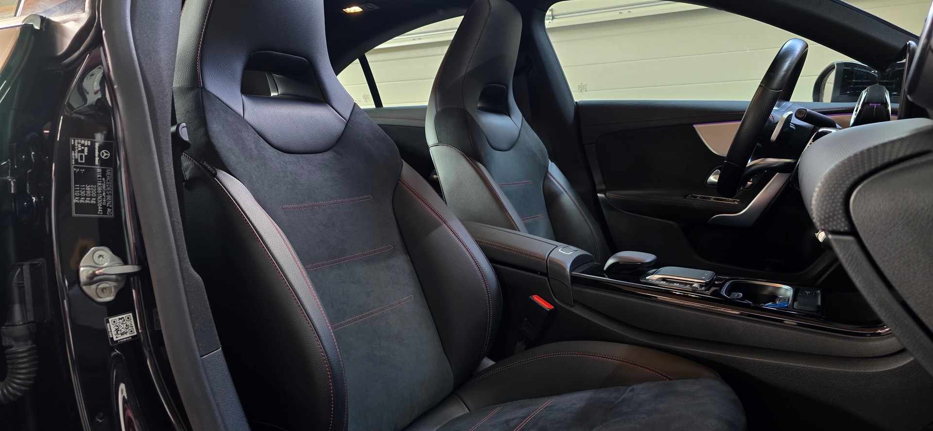 MERCEDES-BENZ CLA 250 e AMG Line 8G-DCT *Sitzheizung*Aktiver Spurhalteassistent*Aktiver Bremsassistent*Rückfahrkamera*Ambientebeleuchtung*-image-24