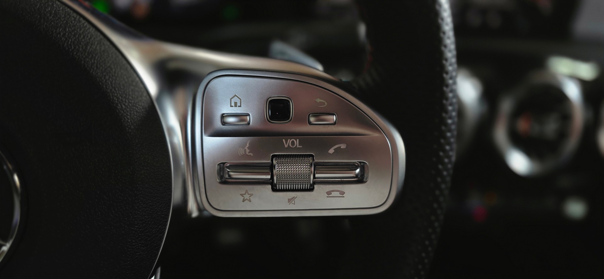 MERCEDES-BENZ CLA 250 e AMG Line 8G-DCT *Sitzheizung*Aktiver Spurhalteassistent*Aktiver Bremsassistent*Rückfahrkamera*Ambientebeleuchtung*-image-13