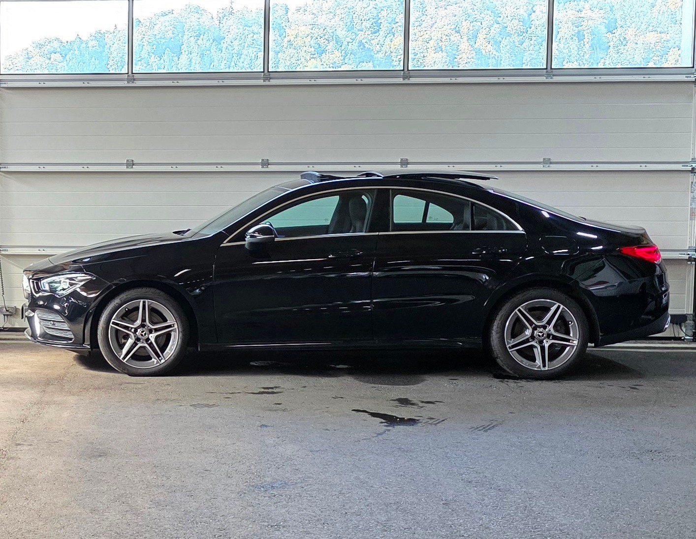 MERCEDES-BENZ CLA 250 e AMG Line 8G-DCT *Sitzheizung*Aktiver Spurhalteassistent*Aktiver Bremsassistent*Rückfahrkamera*Ambientebeleuchtung*-image-1