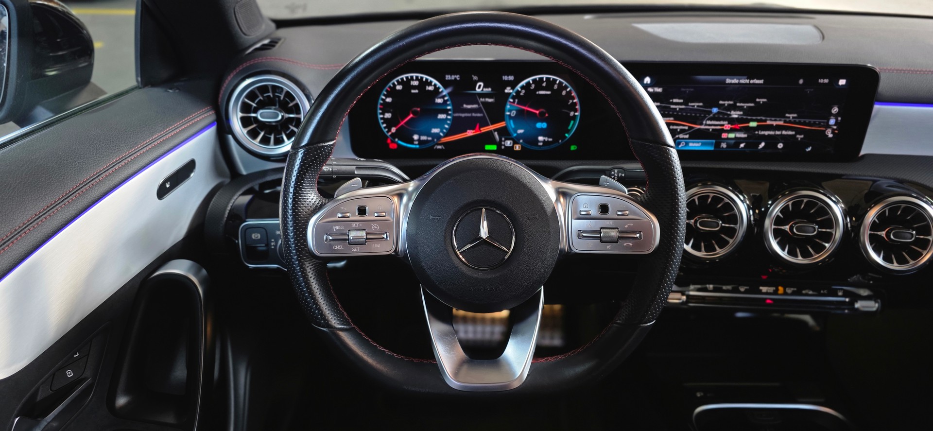 MERCEDES-BENZ CLA 250 e AMG Line 8G-DCT *Sitzheizung*Aktiver Spurhalteassistent*Aktiver Bremsassistent*Rückfahrkamera*Ambientebeleuchtung*-image-12