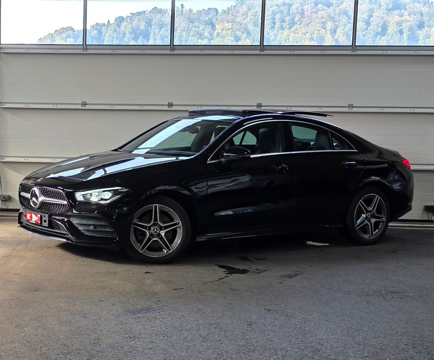 MERCEDES-BENZ CLA 250 e AMG Line 8G-DCT *Sitzheizung*Aktiver Spurhalteassistent*Aktiver Bremsassistent*Rückfahrkamera*Ambientebeleuchtung*-image-0