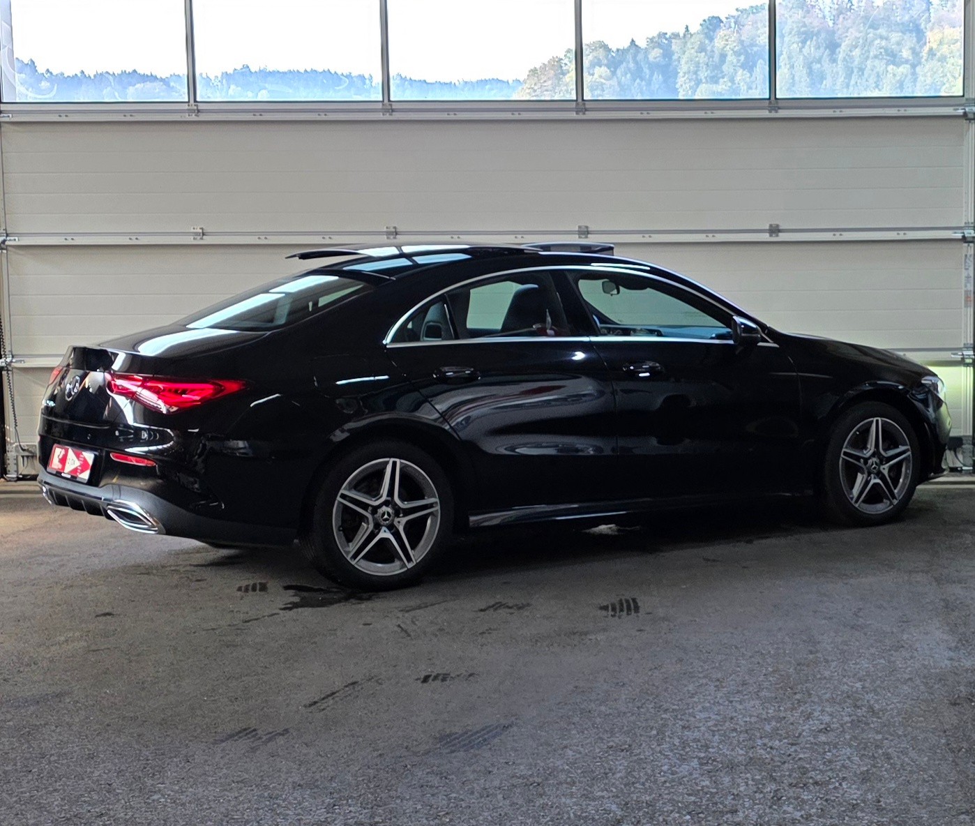 MERCEDES-BENZ CLA 250 e AMG Line 8G-DCT *Sitzheizung*Aktiver Spurhalteassistent*Aktiver Bremsassistent*Rückfahrkamera*Ambientebeleuchtung*-image-4