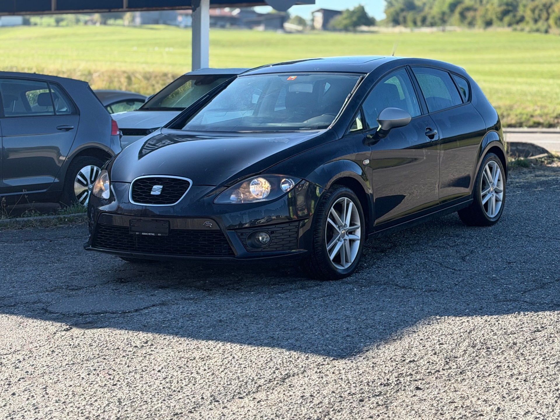 SEAT Leon 2.0 TDI FR-image-2