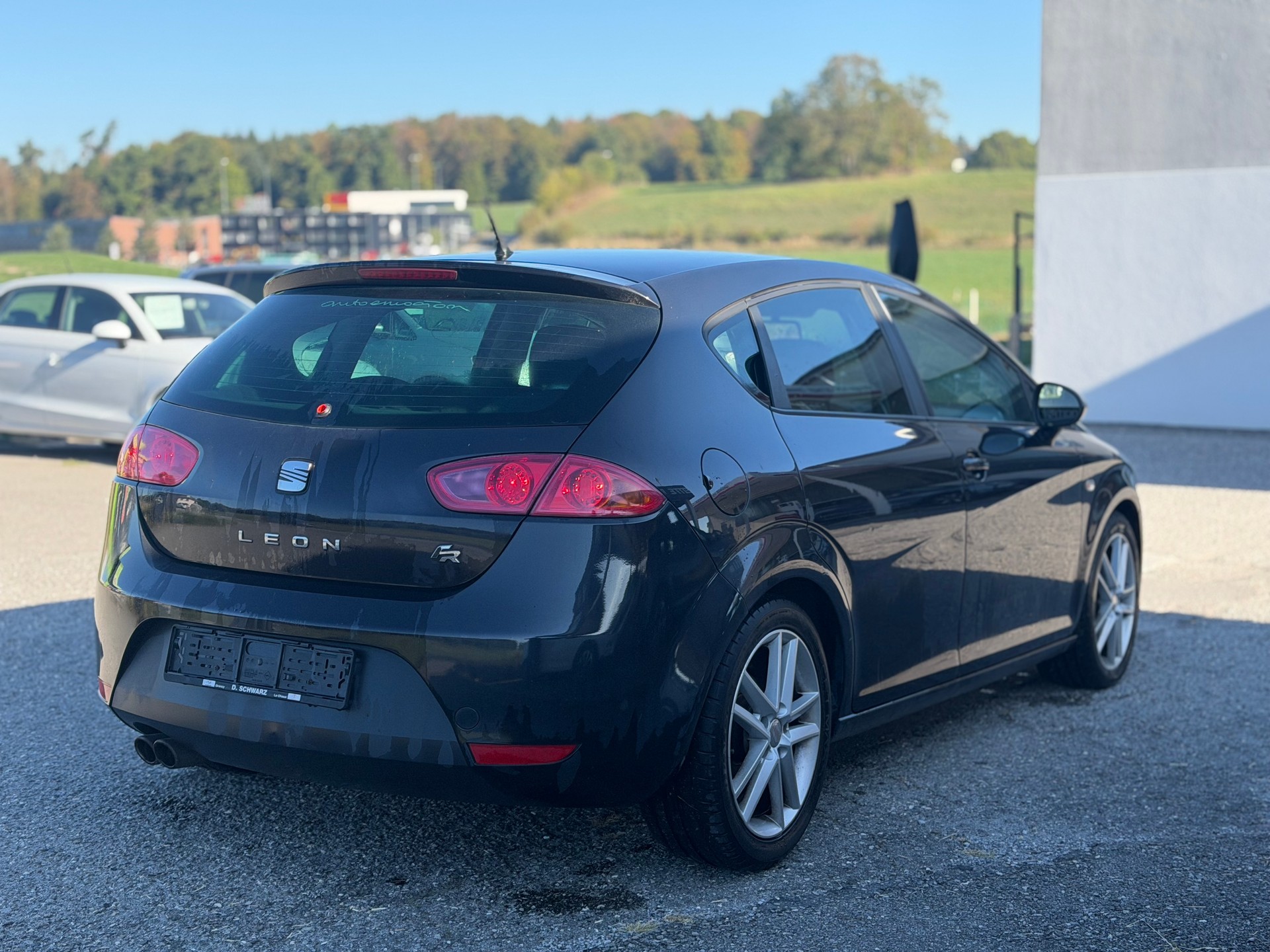 SEAT Leon 2.0 TDI FR-image-4