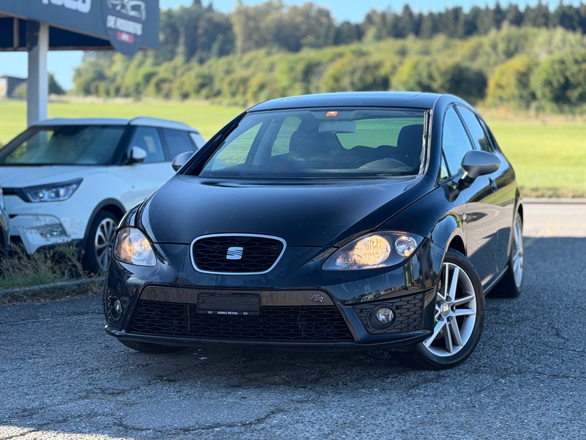 SEAT Leon 2.0 TDI FR-image-0