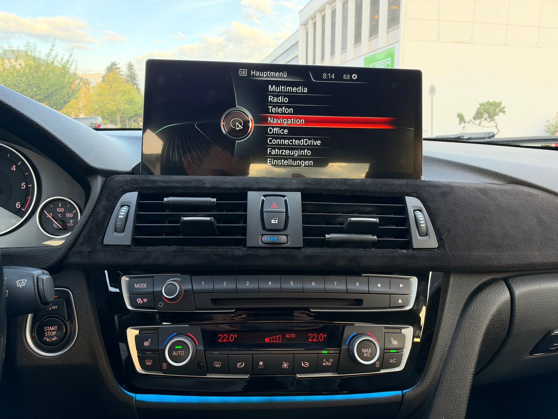 BMW 330d xDrive SAG-image-19