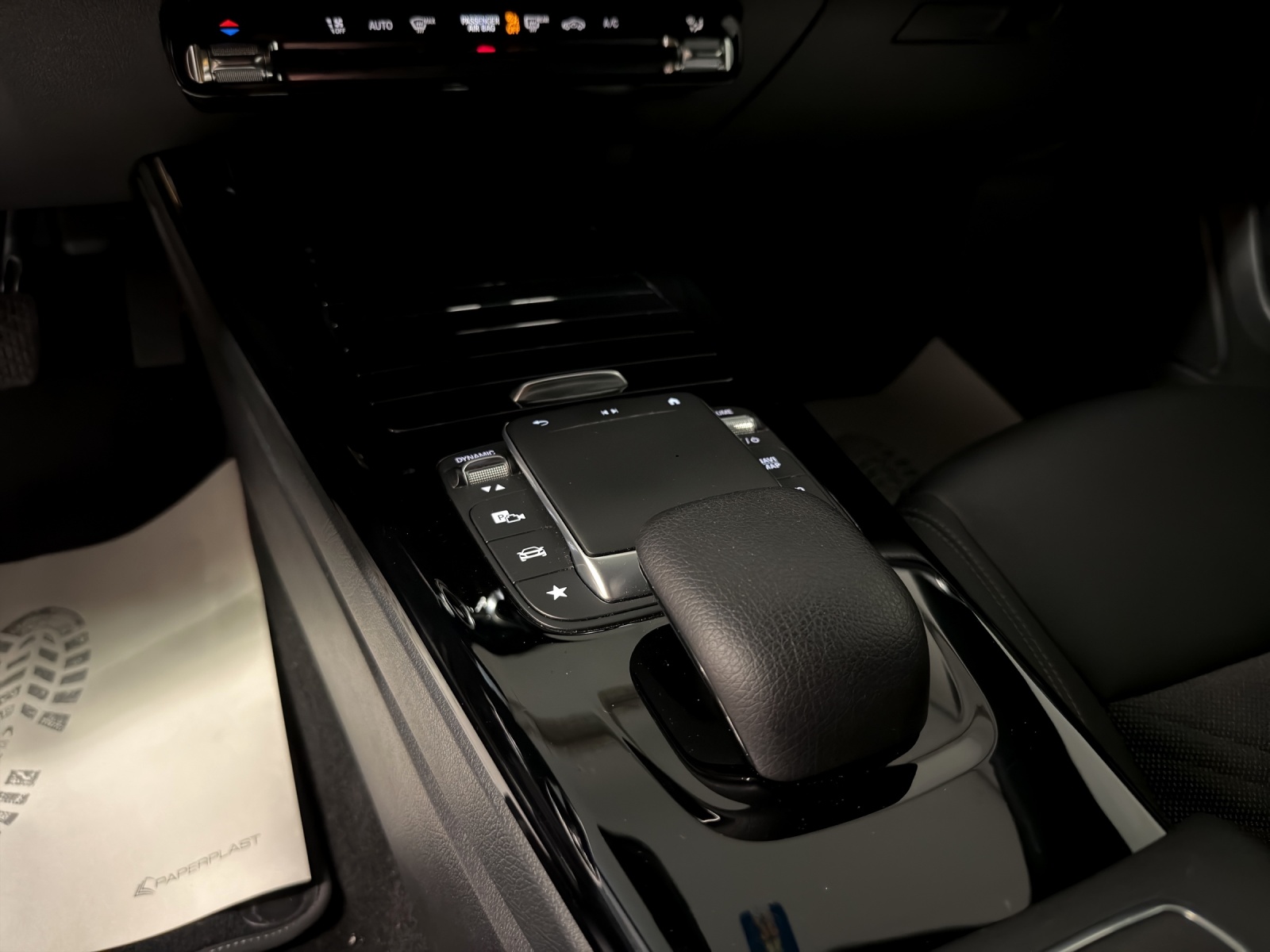 MERCEDES-BENZ A 180 d Style 8G-DCT-image-12