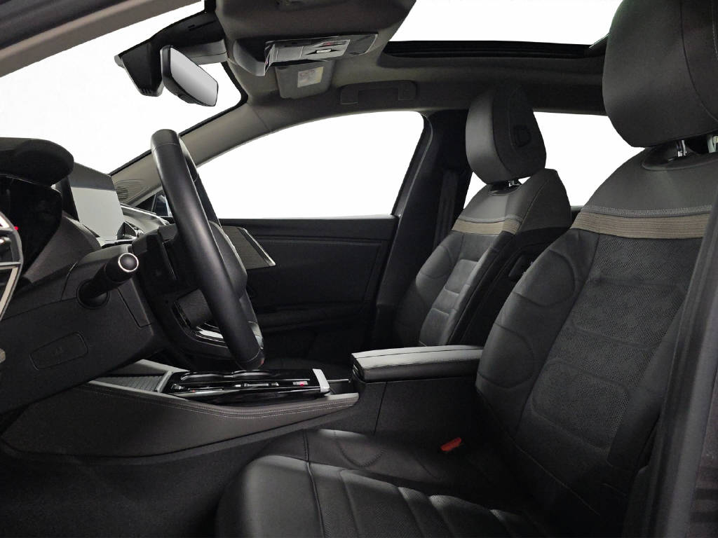 CITROEN C5 X 1.6 Plug-in Hybrid Shine Pack-image-10
