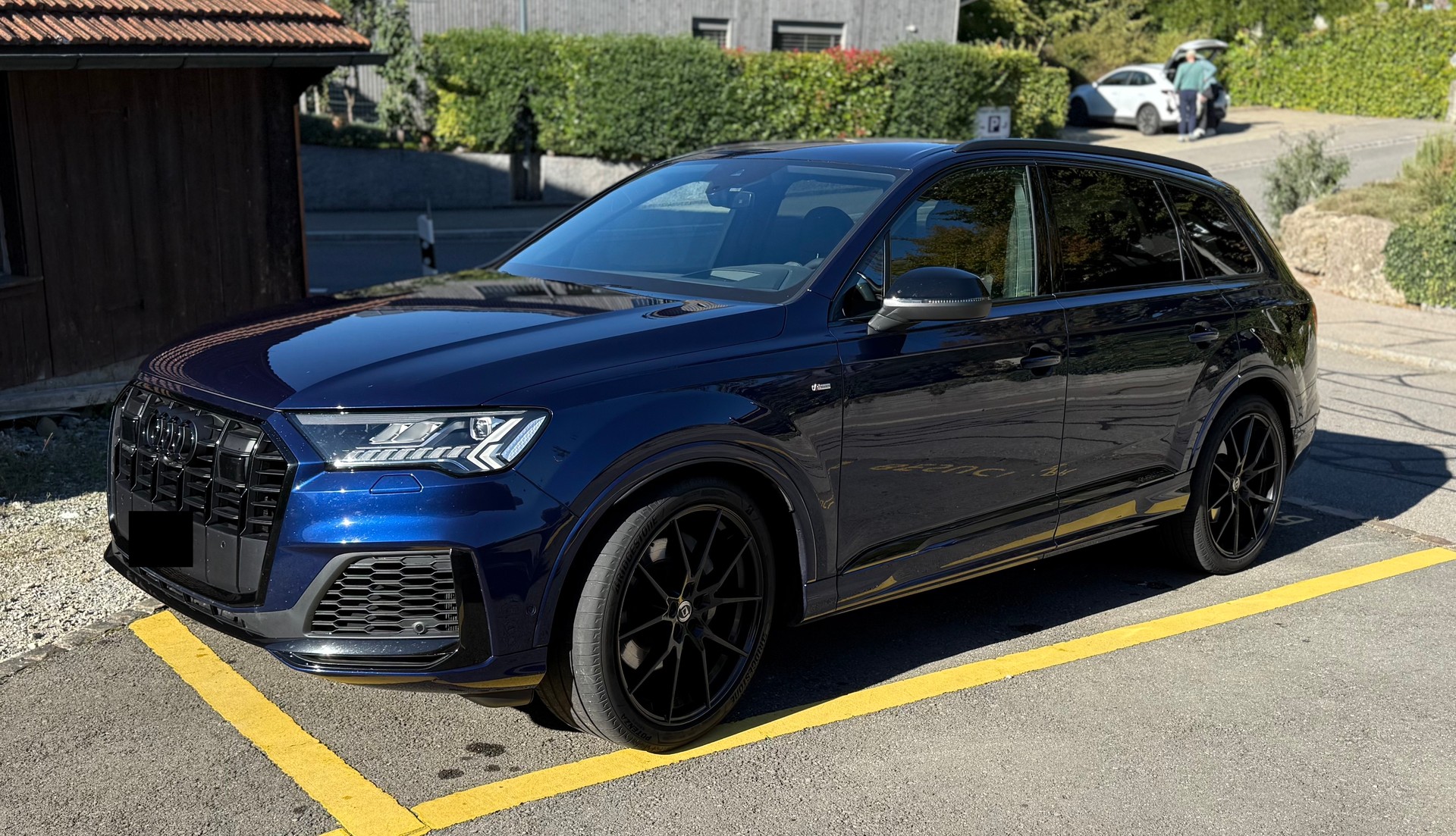 AUDI 3.0 50 TDI S Line quattro T-Tronic black-line-image-1