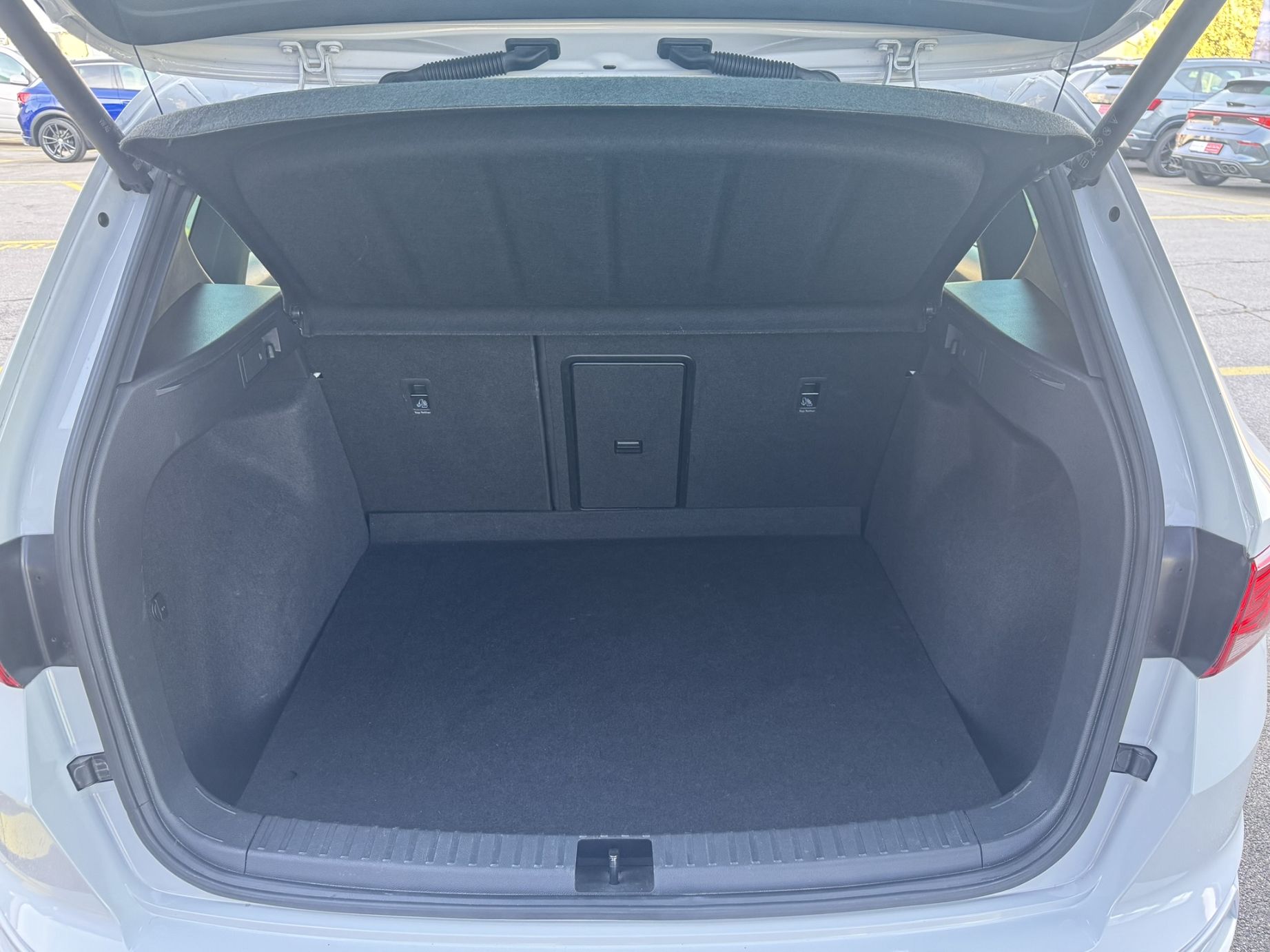 SEAT Ateca 2.0 TSI Hola FR 4Drive DSG-image-8