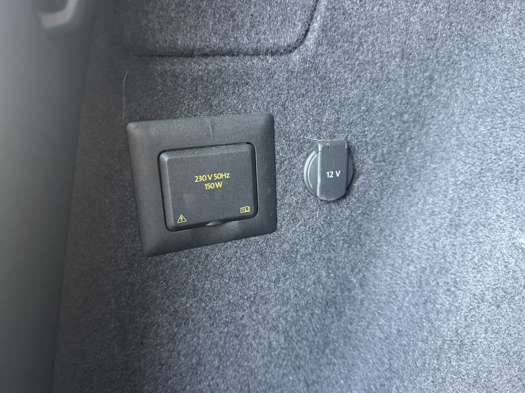 SEAT Ateca 2.0 TSI Hola FR 4Drive DSG-image-13