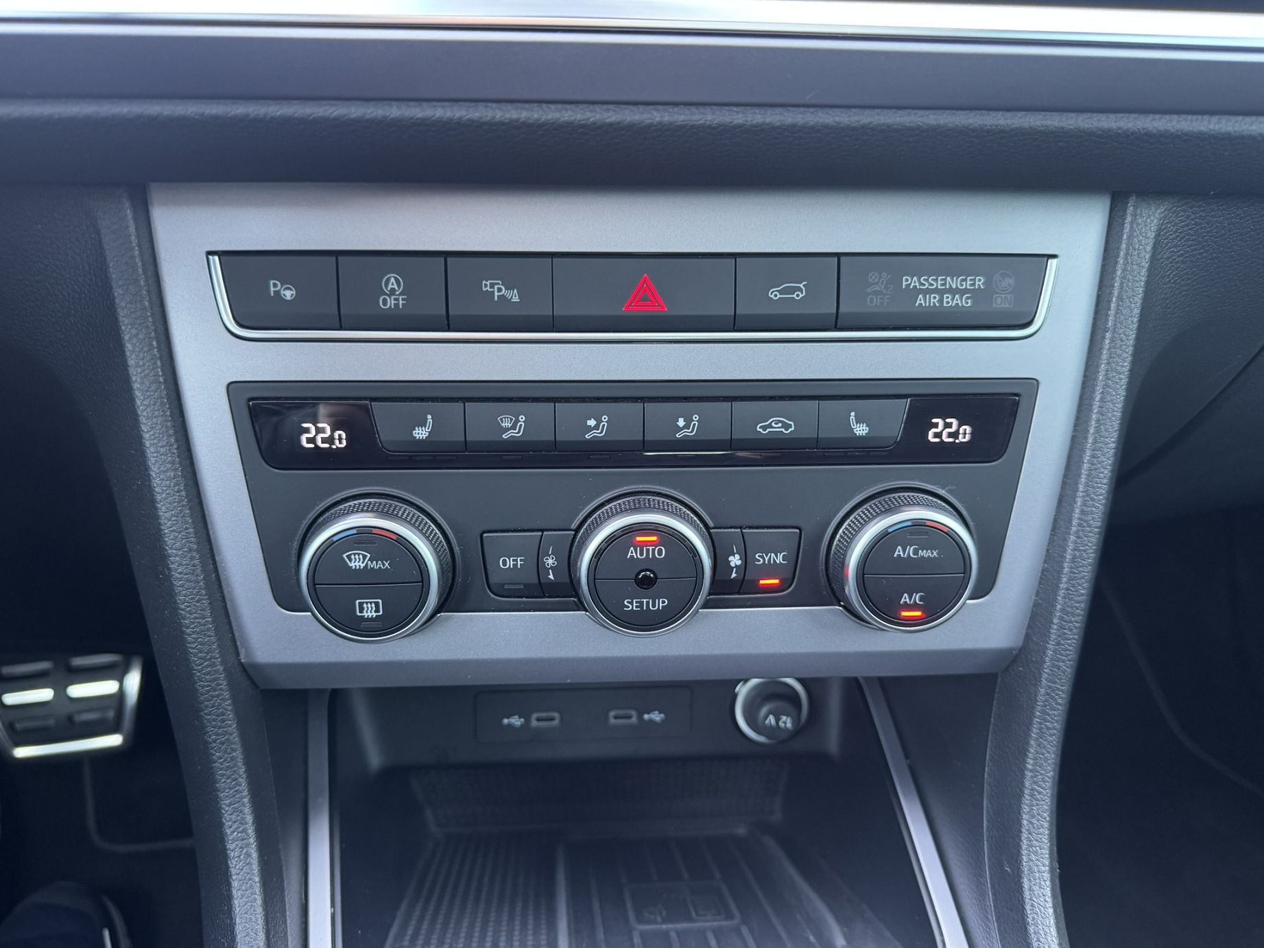 SEAT Ateca 2.0 TSI Hola FR 4Drive DSG-image-28