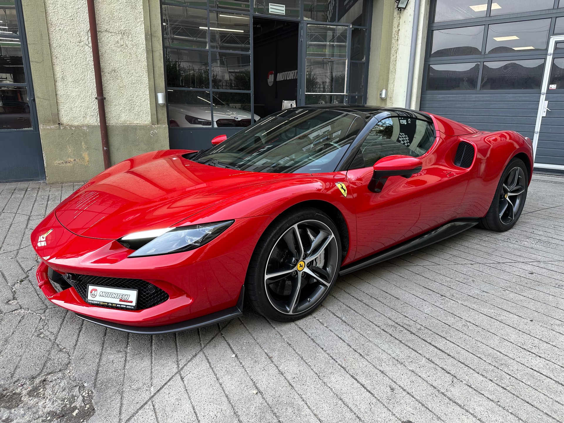 FERRARI 296 GTS-image-0