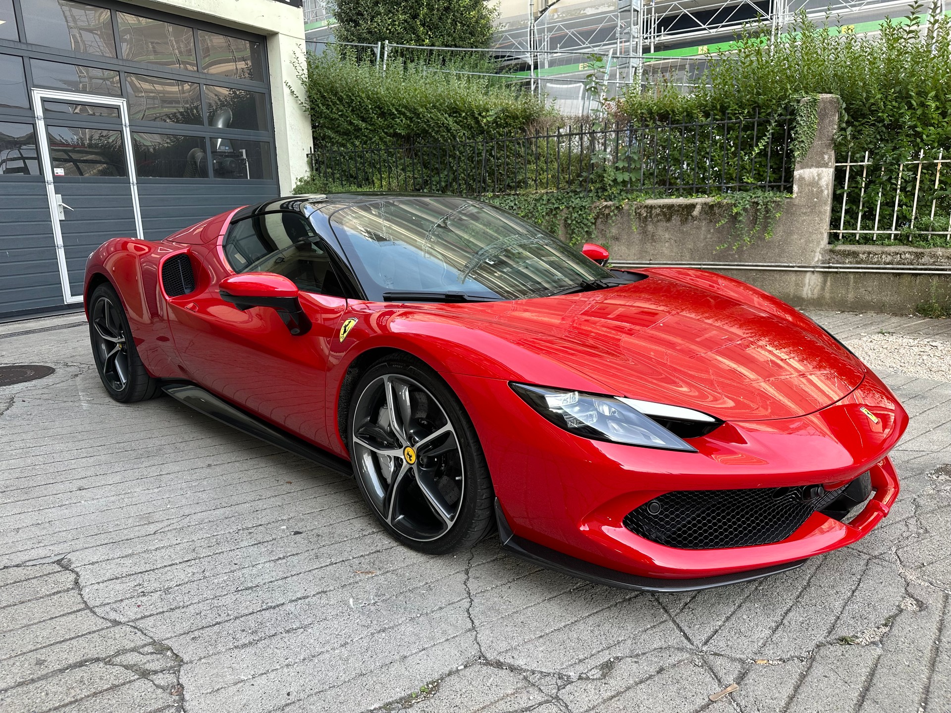 FERRARI 296 GTS-image-3