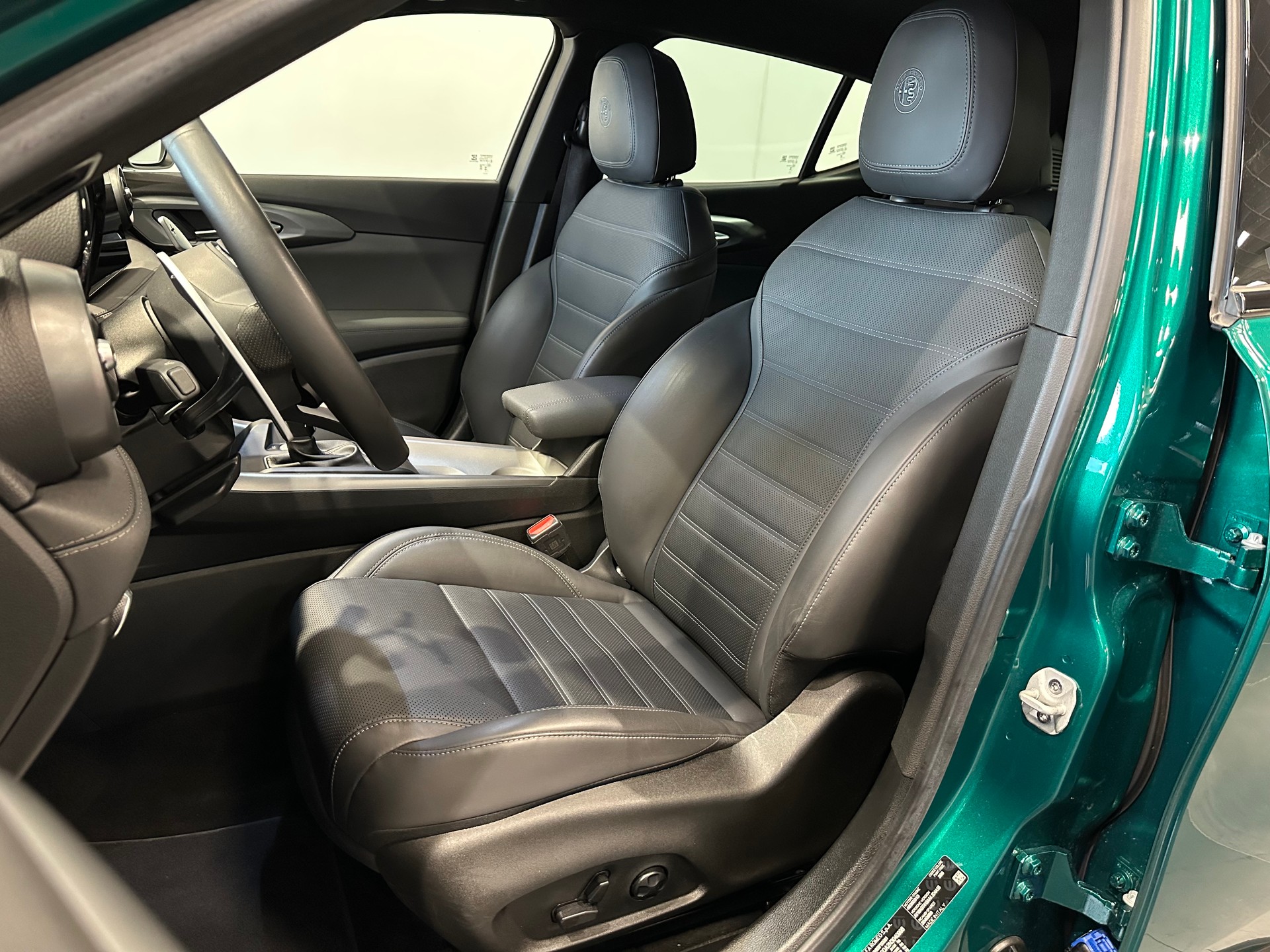ALFA ROMEO Tonale 1.5 48V Hybrid Veloce Pack Premium-image-11