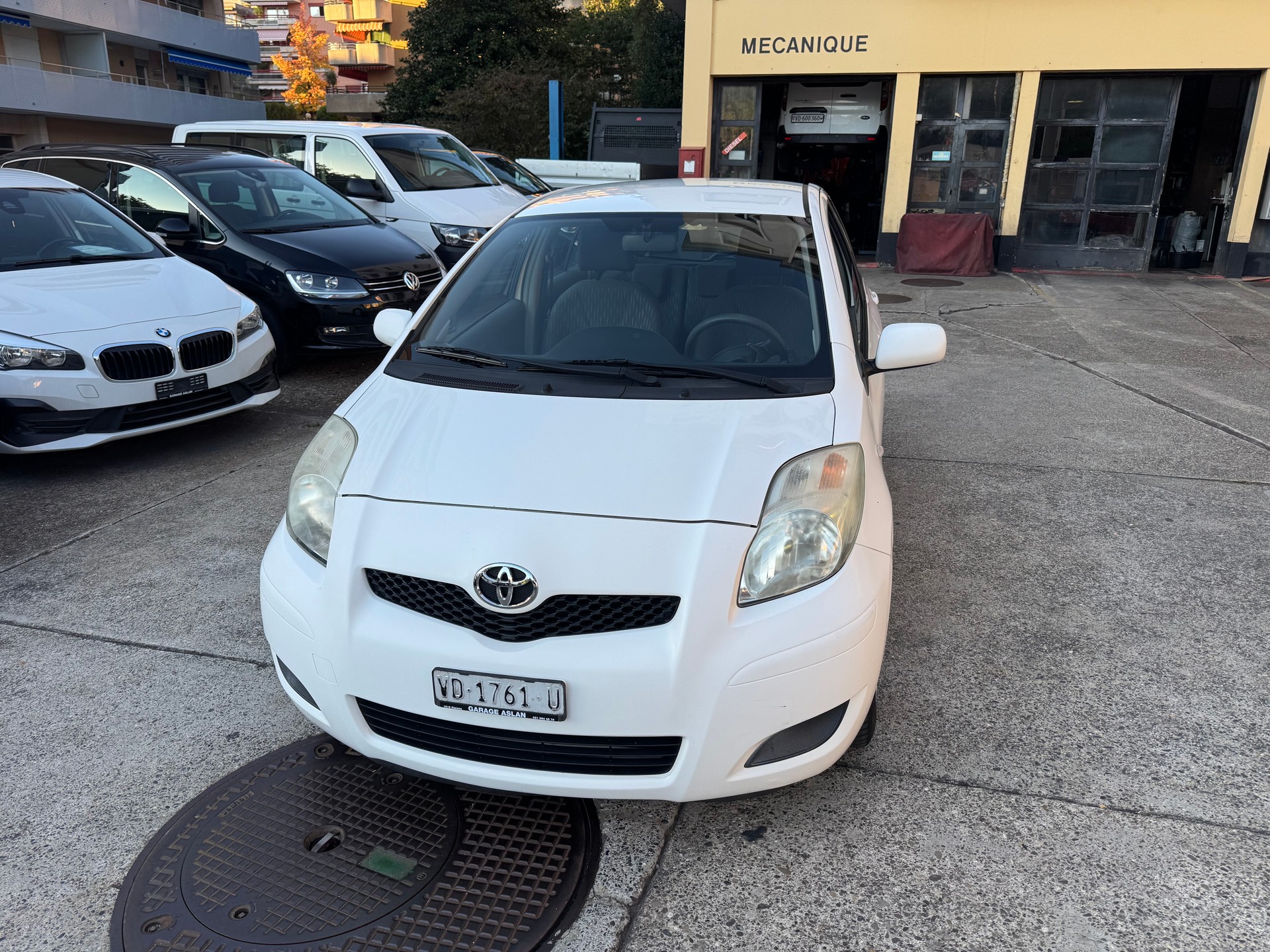 TOYOTA Yaris 1.33 Linea Sol Multimode-image-5