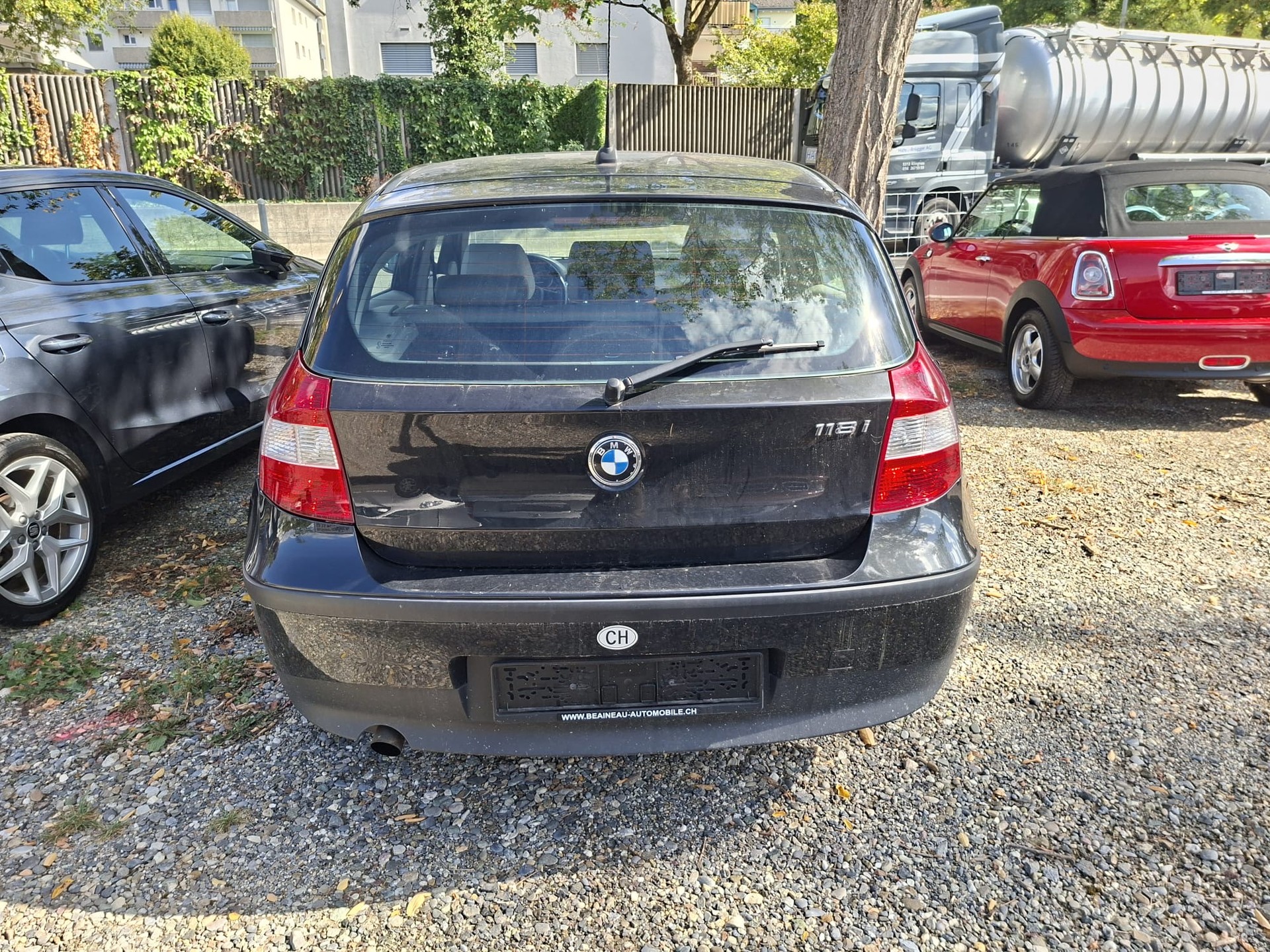 BMW 118i-image-3
