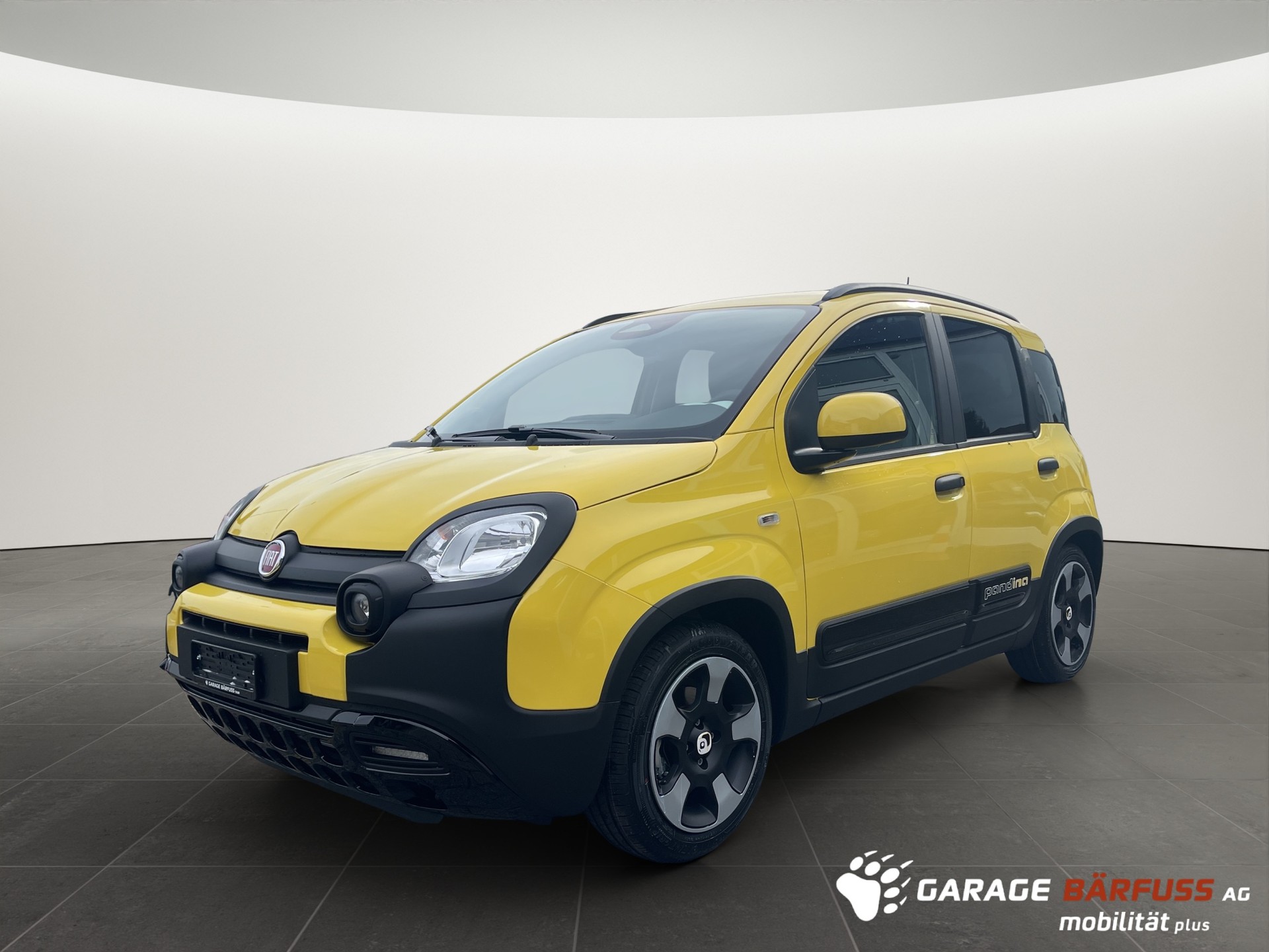 FIAT Pandina 1.0 Hybrid Cross-image-1