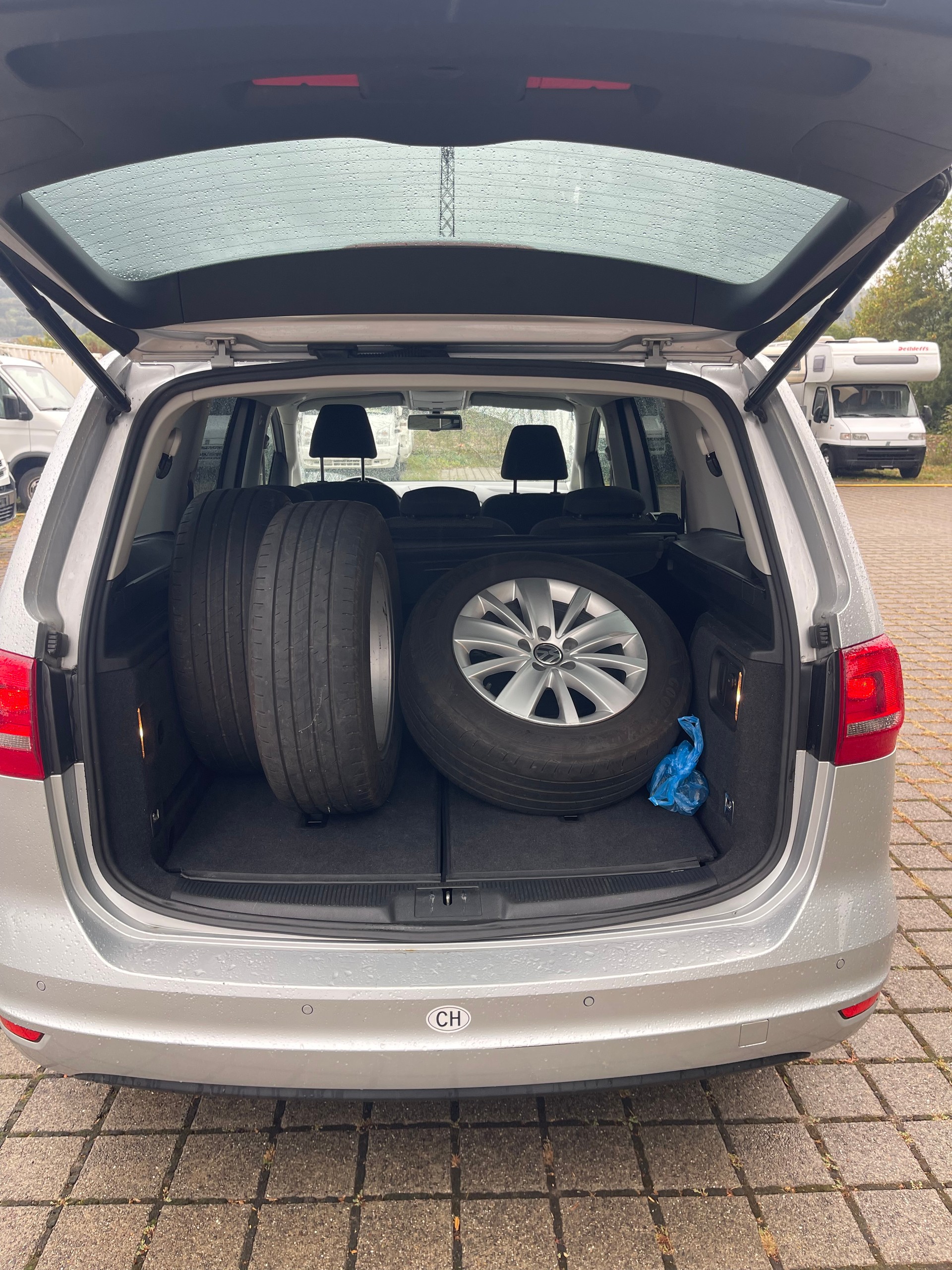 VW Sharan 2.0 TDI BlueMotion Technology Highline-image-6