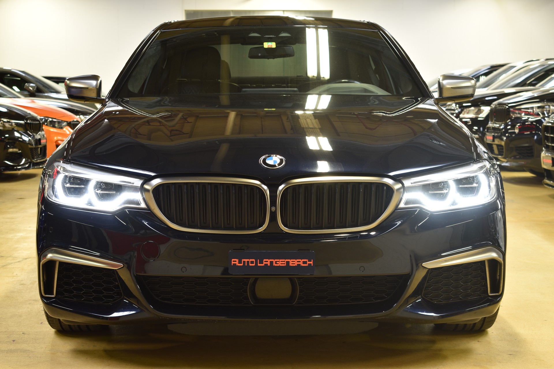 BMW M550d xDrive Steptronic-image-5