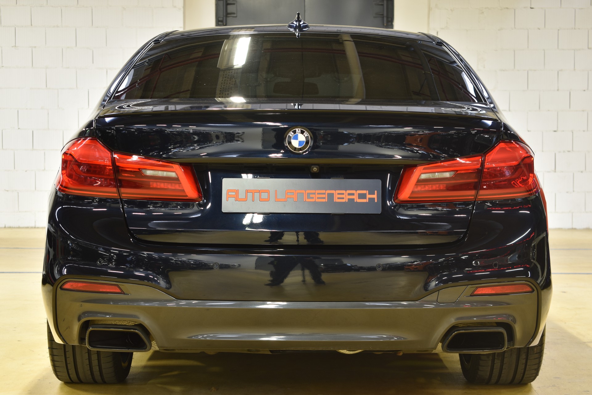 BMW M550d xDrive Steptronic-image-8