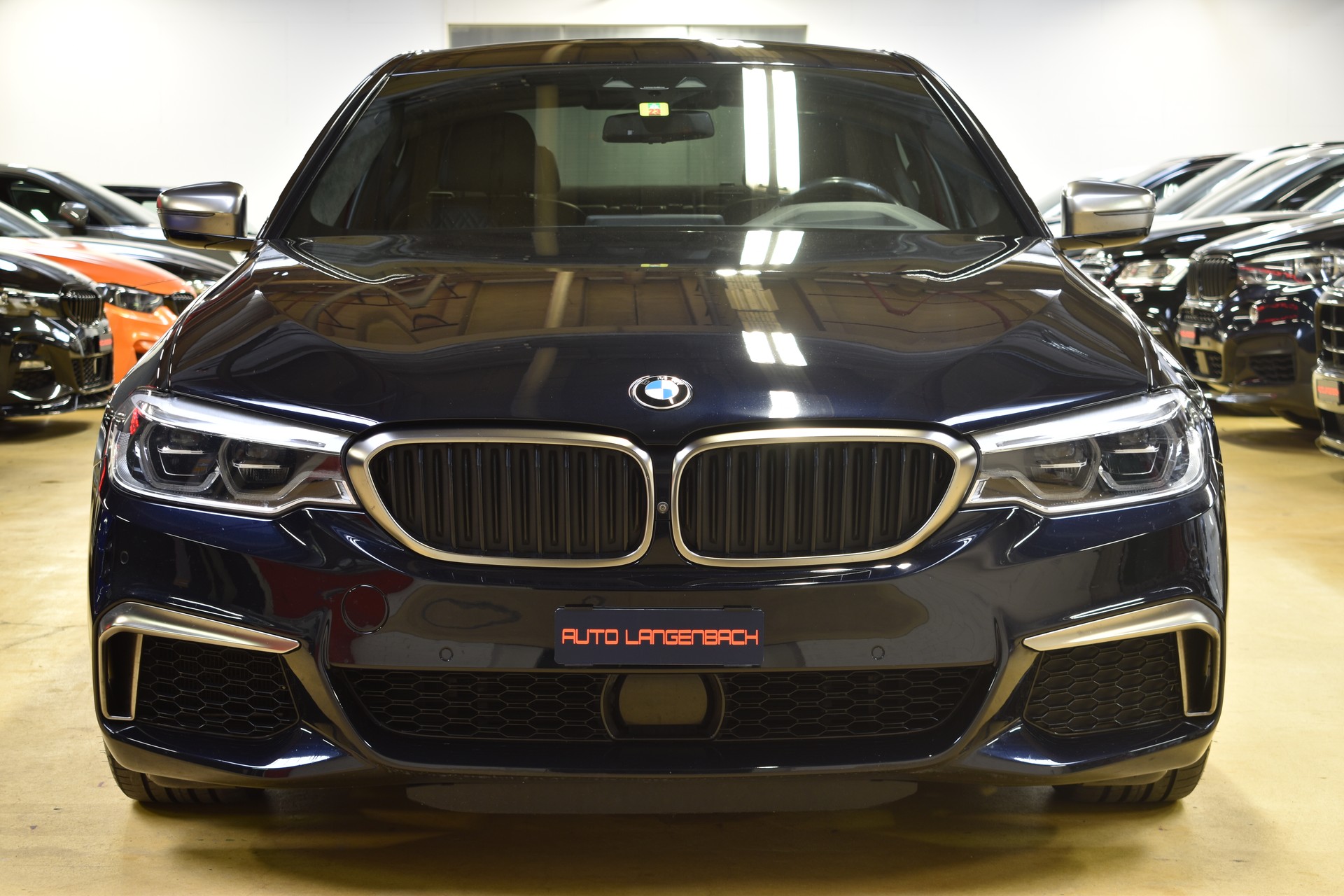 BMW M550d xDrive Steptronic-image-4