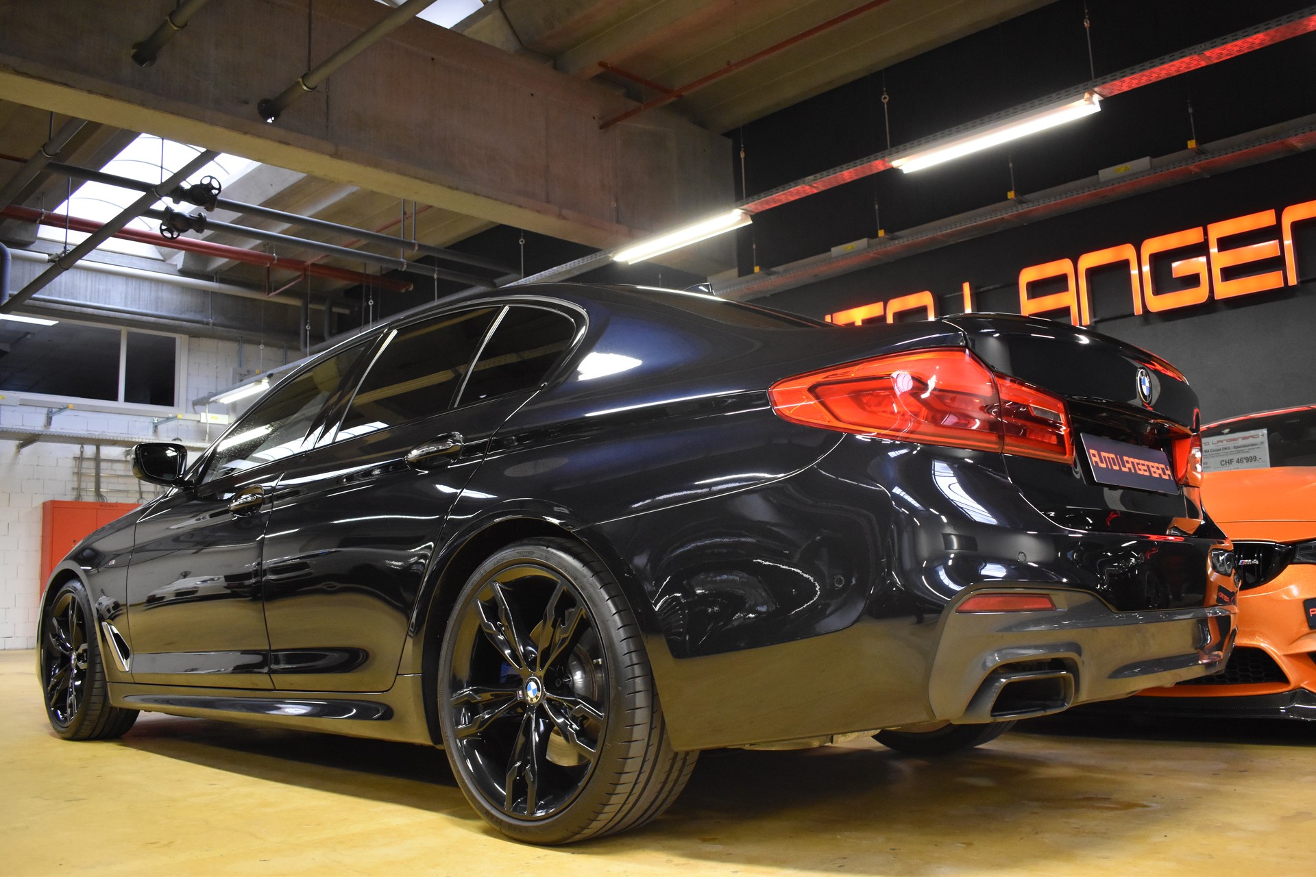 BMW M550d xDrive Steptronic-image-10