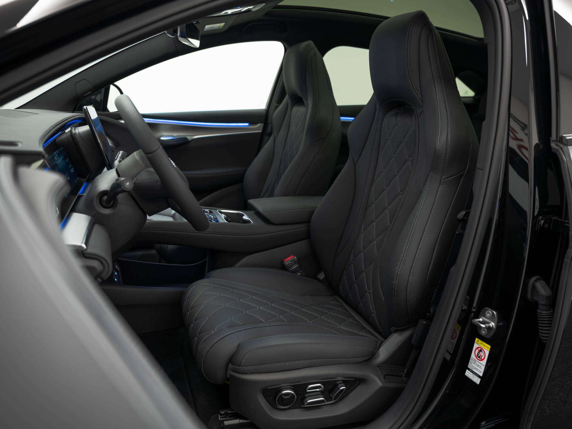 BYD Sealion 7 Excellence AWD-image-17