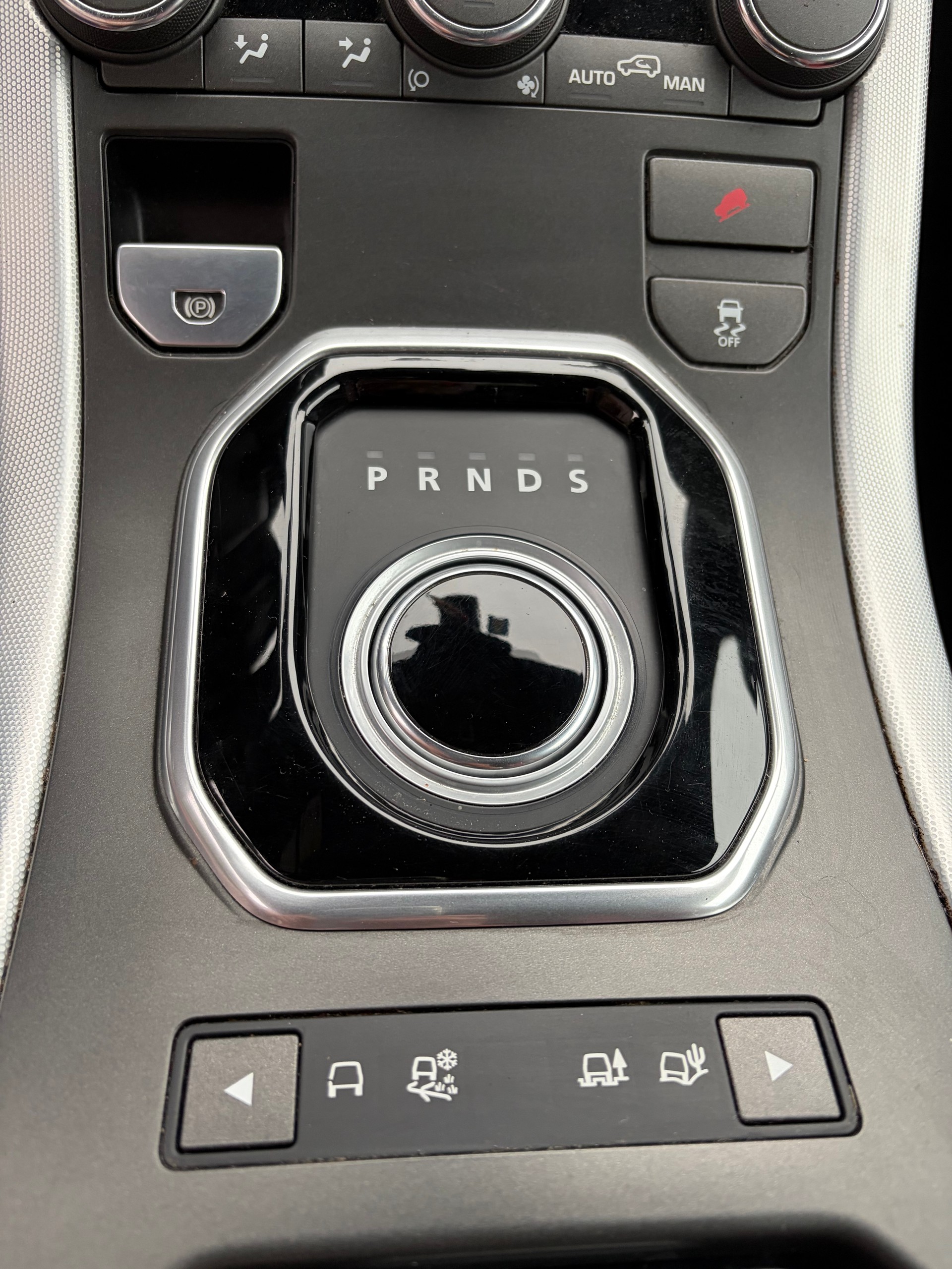 LAND ROVER 2.0 Si4 Dynamic-image-6