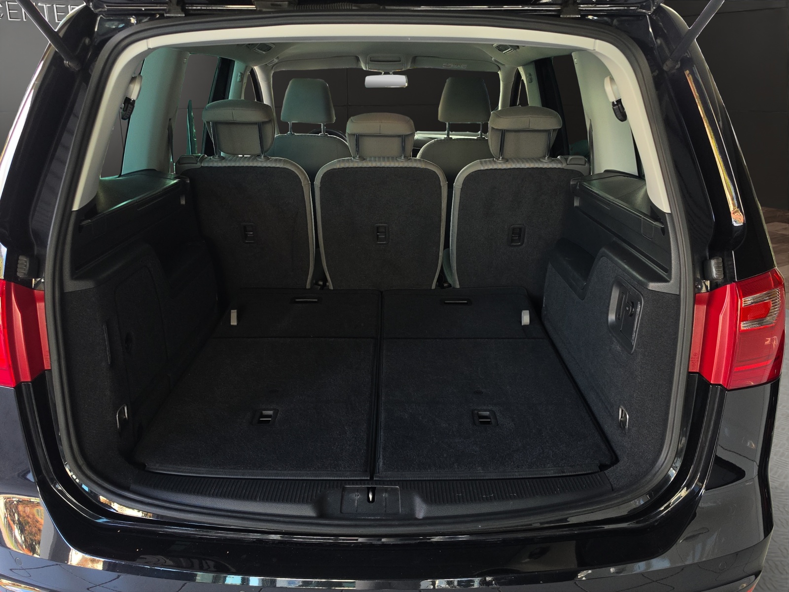 SEAT Alhambra 2.0 TDI Reference 4x4-image-14