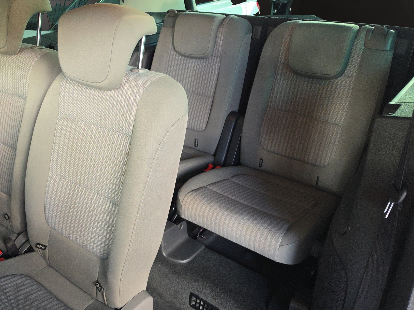 SEAT Alhambra 2.0 TDI Reference 4x4-image-15