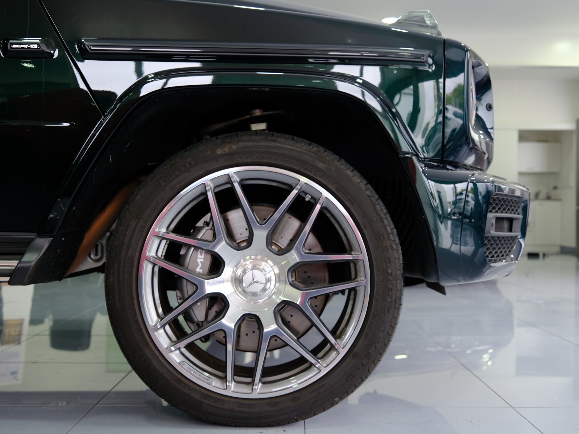 MERCEDES-BENZ G 63 AMG Speedshift Plus G-Tronic *Emerald Green* *360° Kamera*-image-8