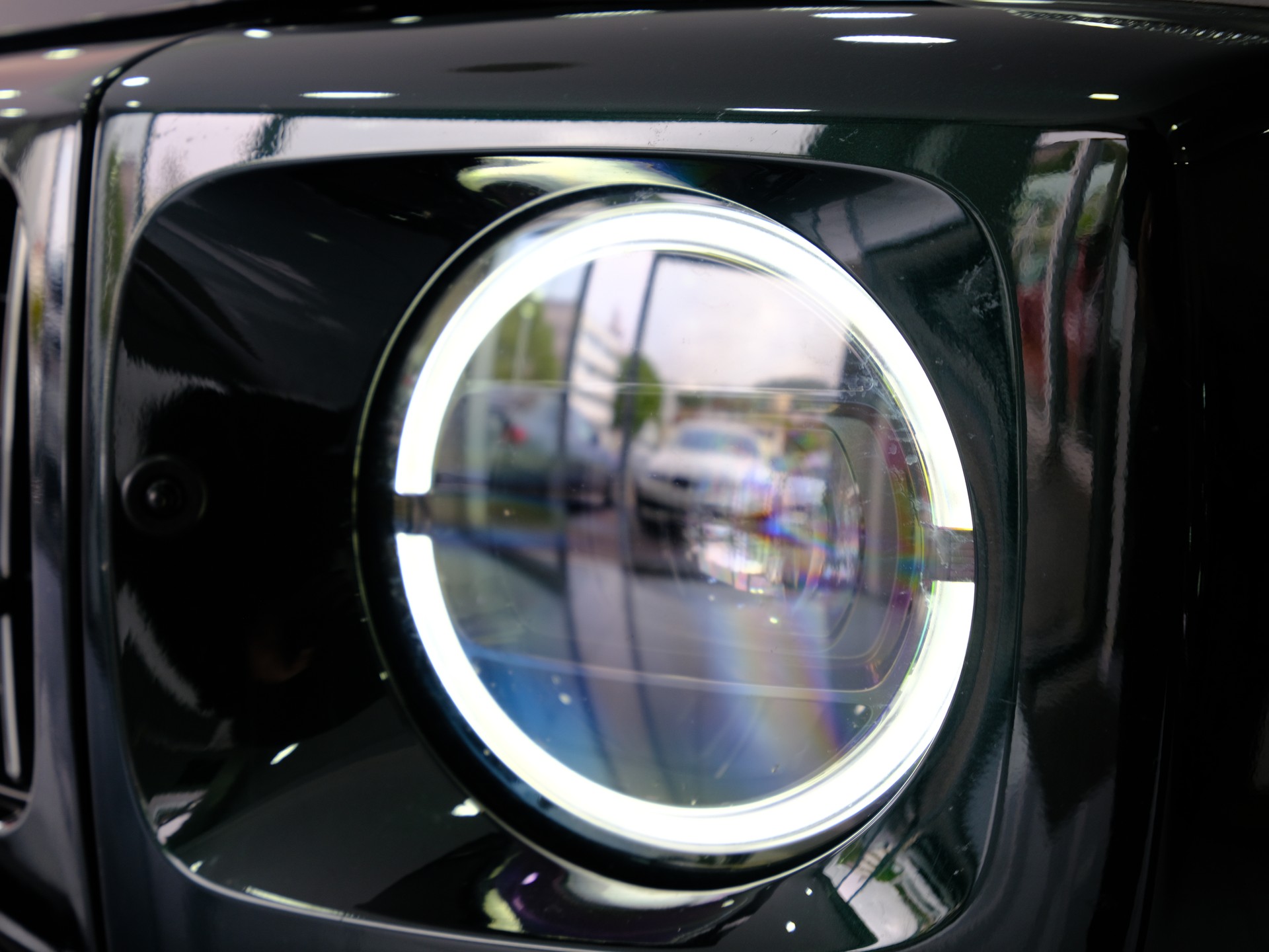 MERCEDES-BENZ G 63 AMG Speedshift Plus G-Tronic *Emerald Green* *360° Kamera*-image-11