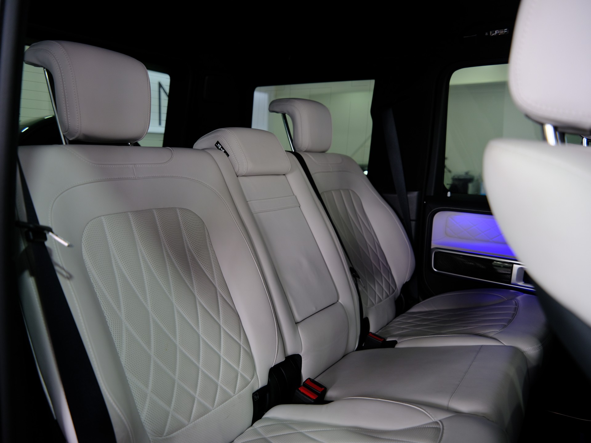 MERCEDES-BENZ G 63 AMG Speedshift Plus G-Tronic *Emerald Green* *360° Kamera*-image-28