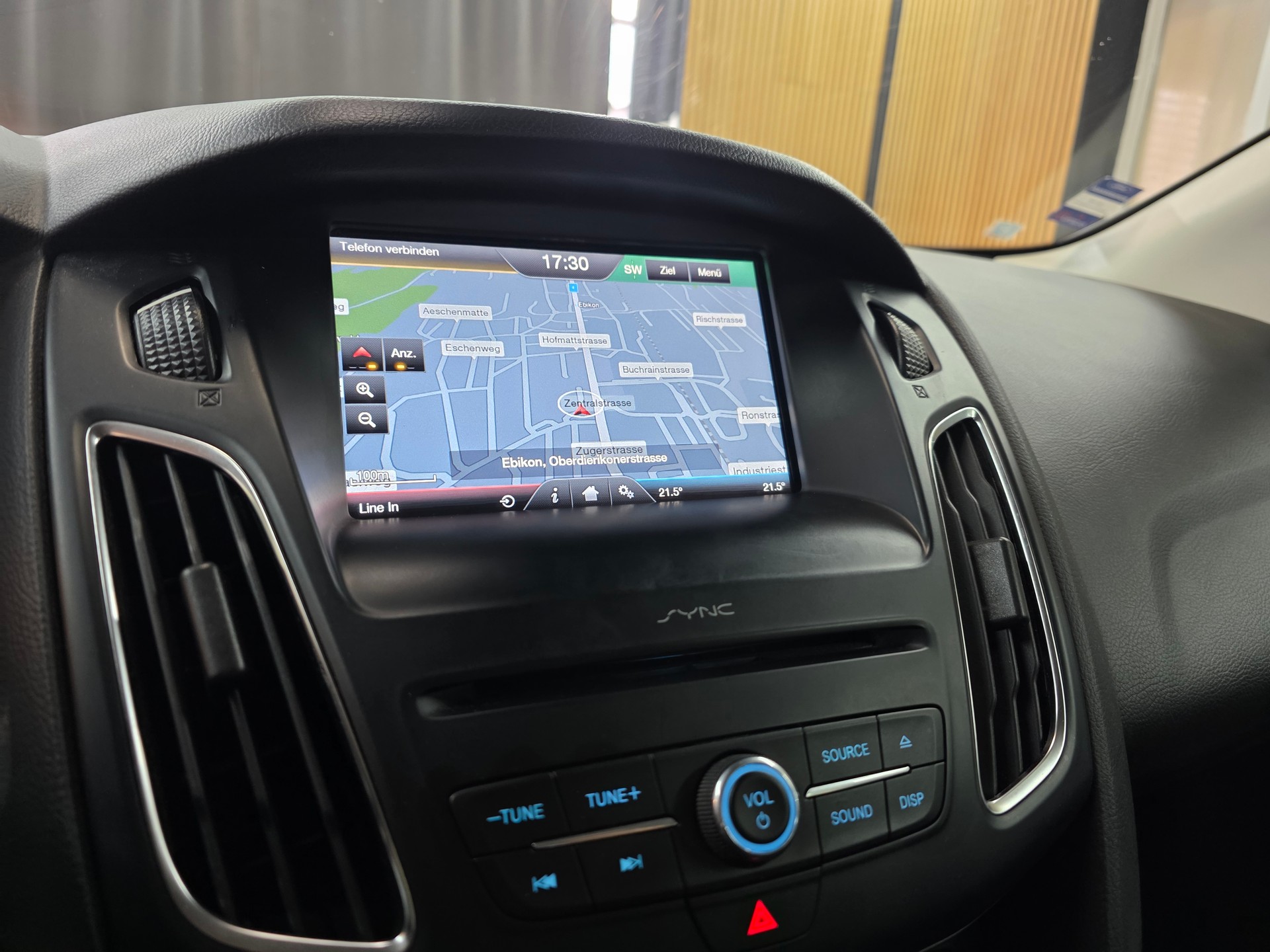 FORD Focus 1.0 SCTi Business-image-13