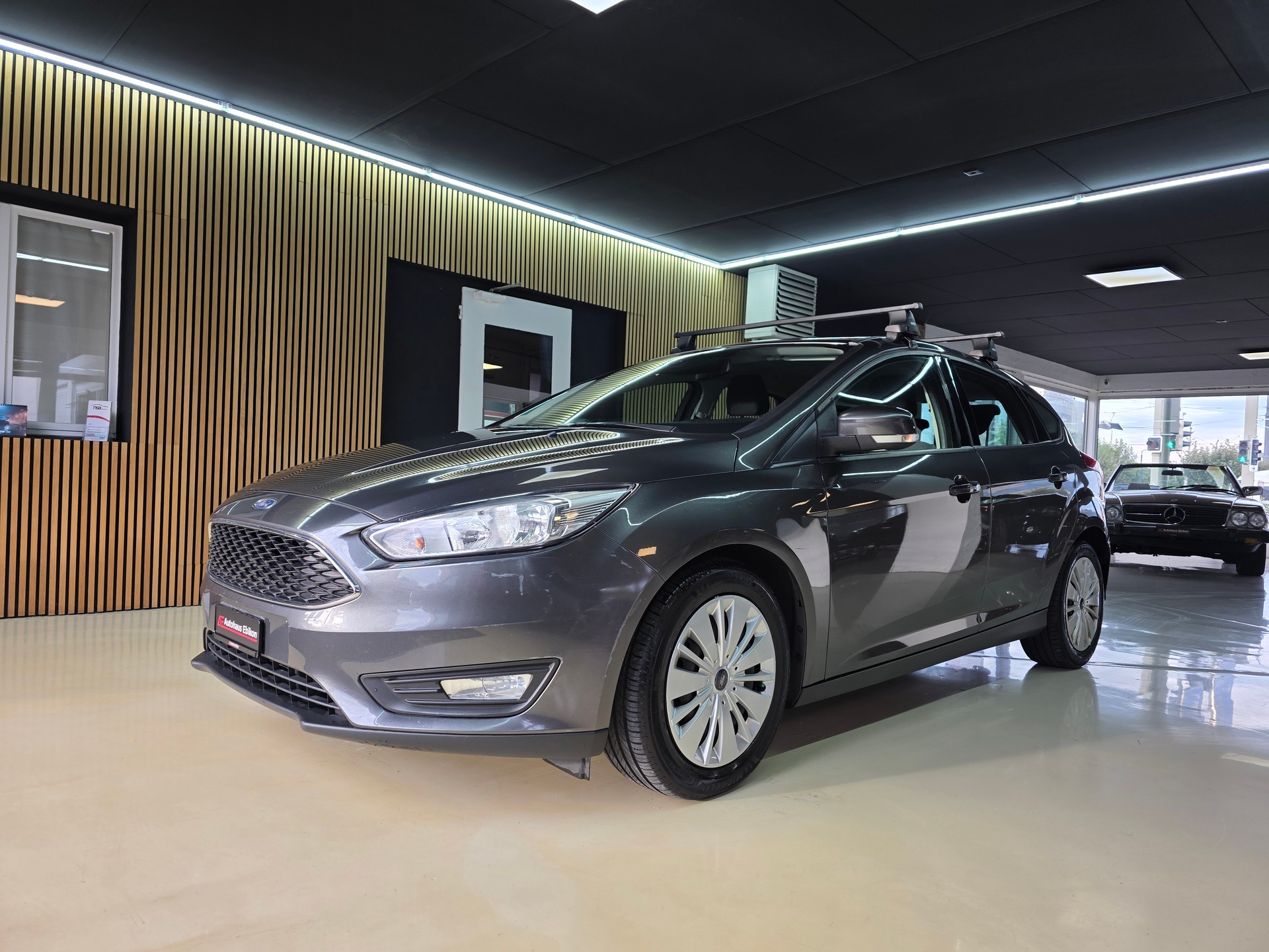 FORD Focus 1.0 SCTi Business-image-2