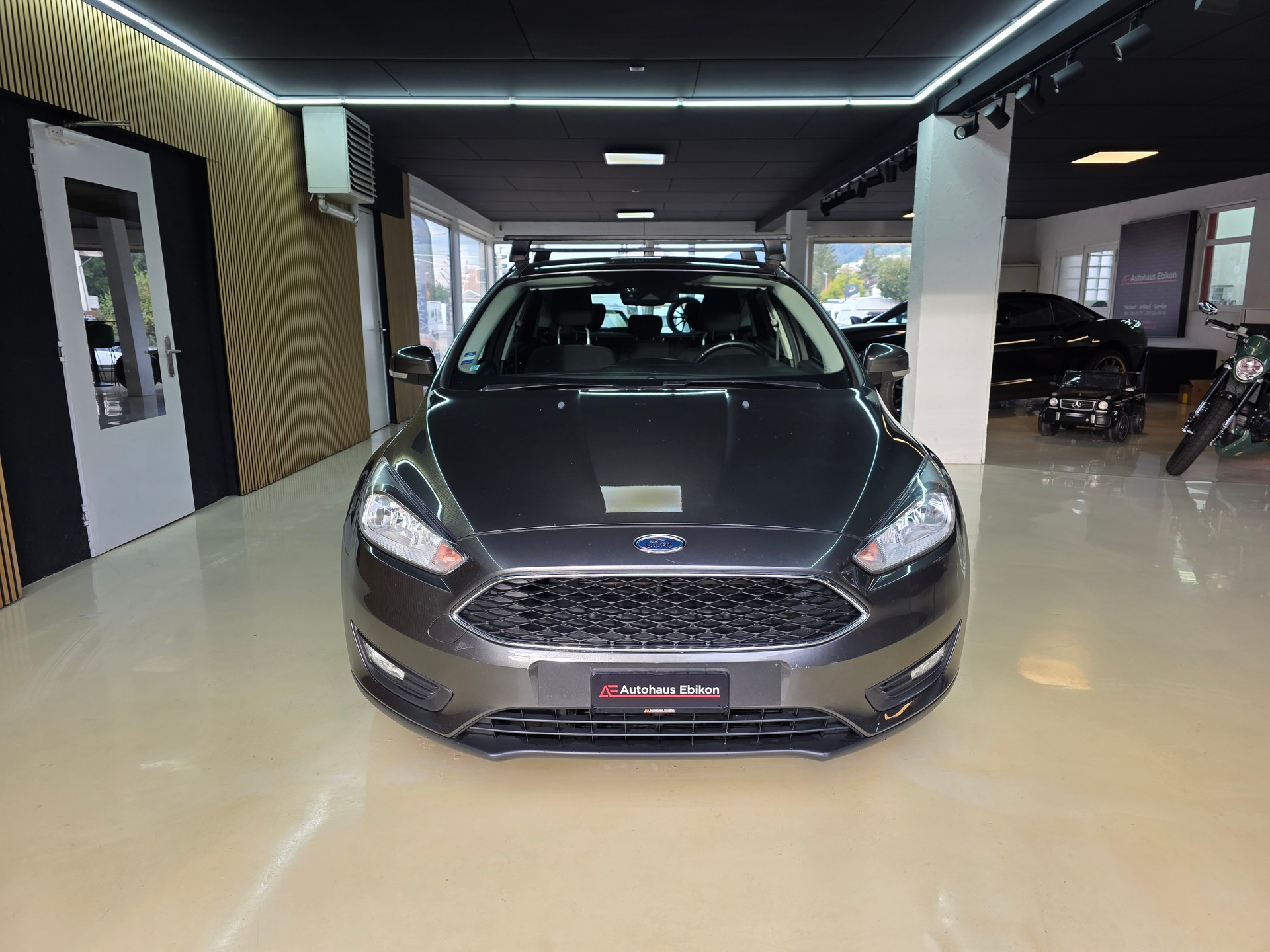 FORD Focus 1.0 SCTi Business-image-1