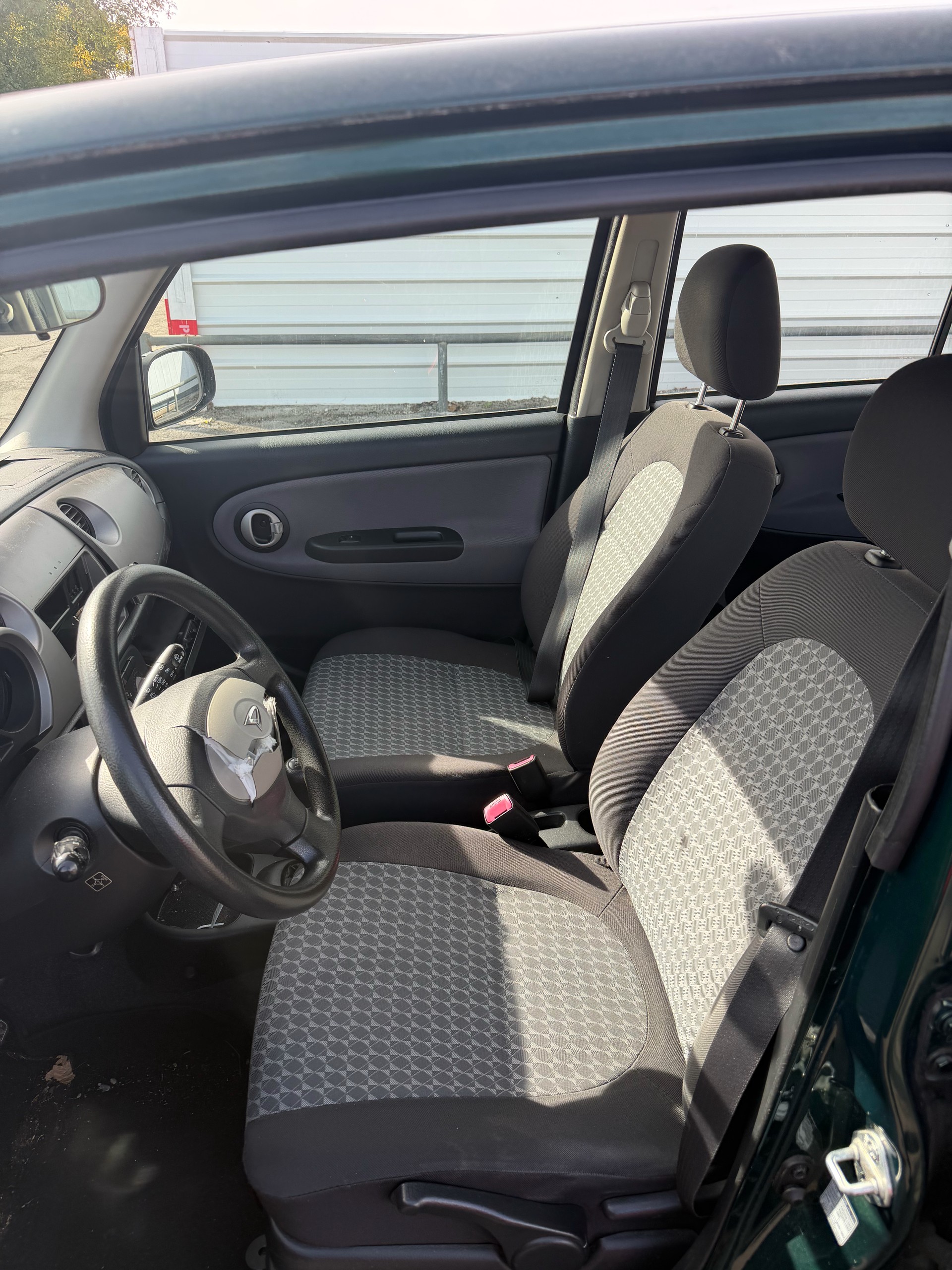 DAIHATSU Trevis 1.0-image-8