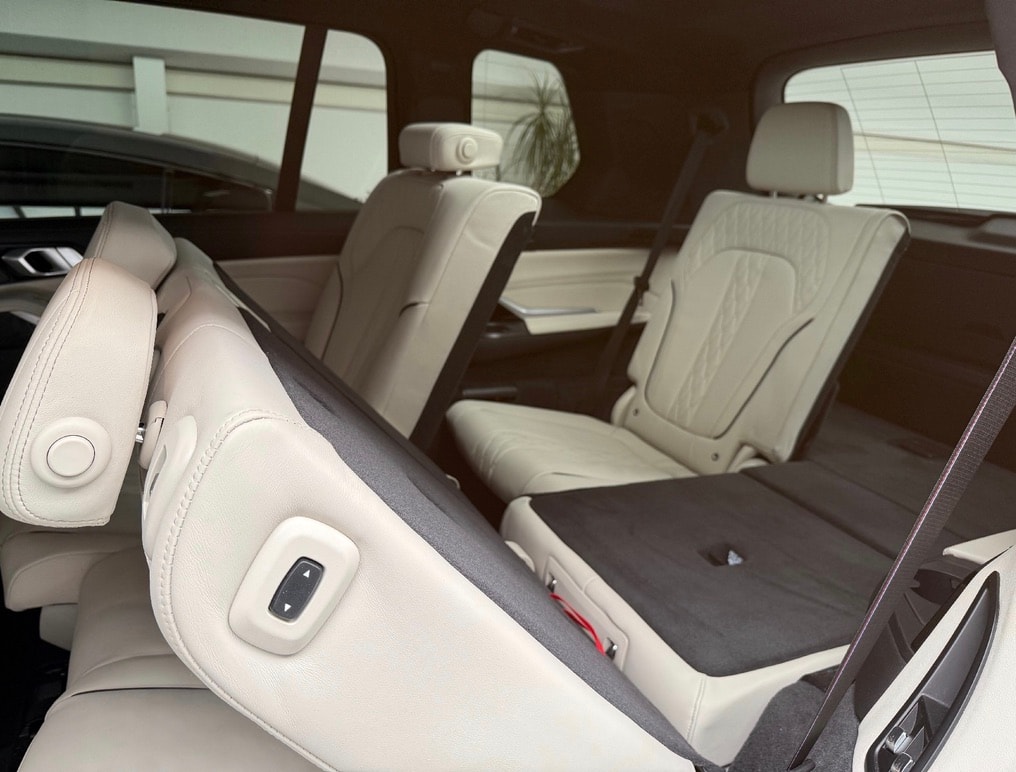 BMW X7 xDrive 48V M60i Steptronic M Sport Pro-image-10